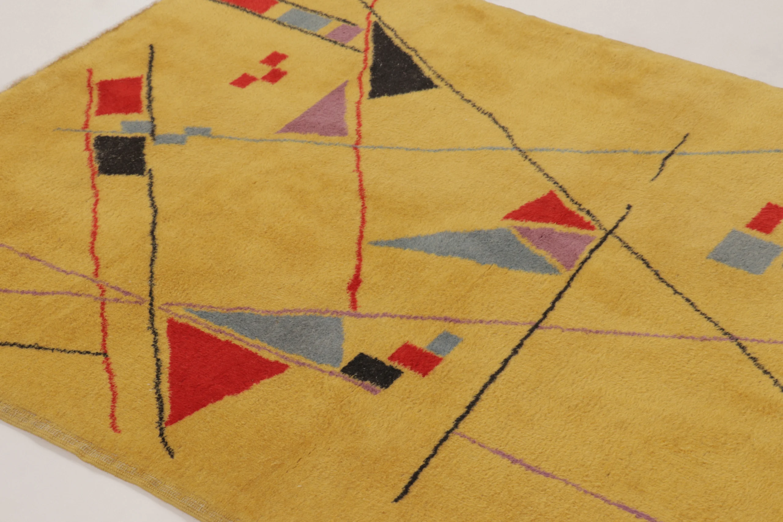 Vintage Turkish Zeki Müren Rug
