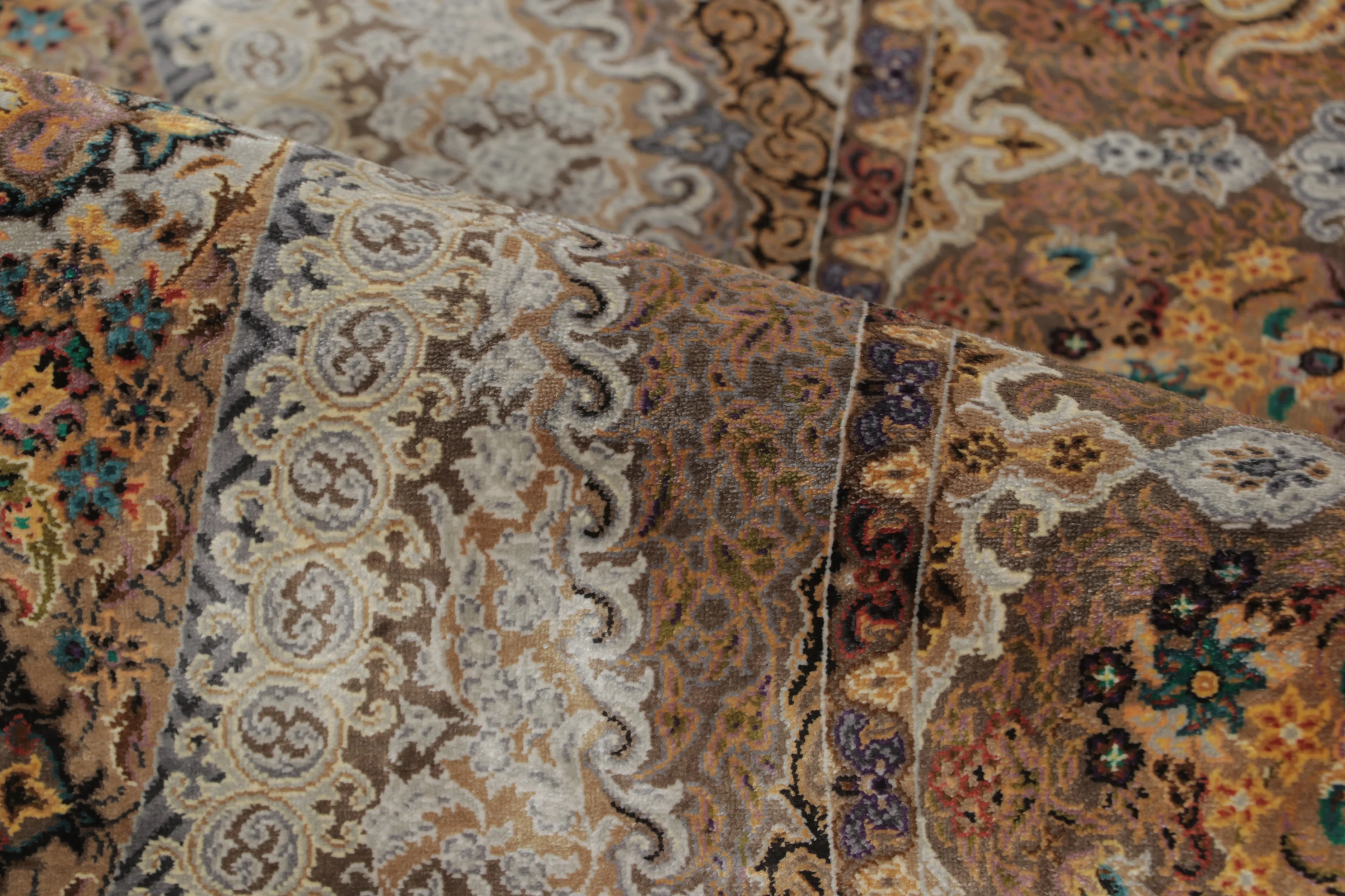 Contemporary Persian Floral Rug
