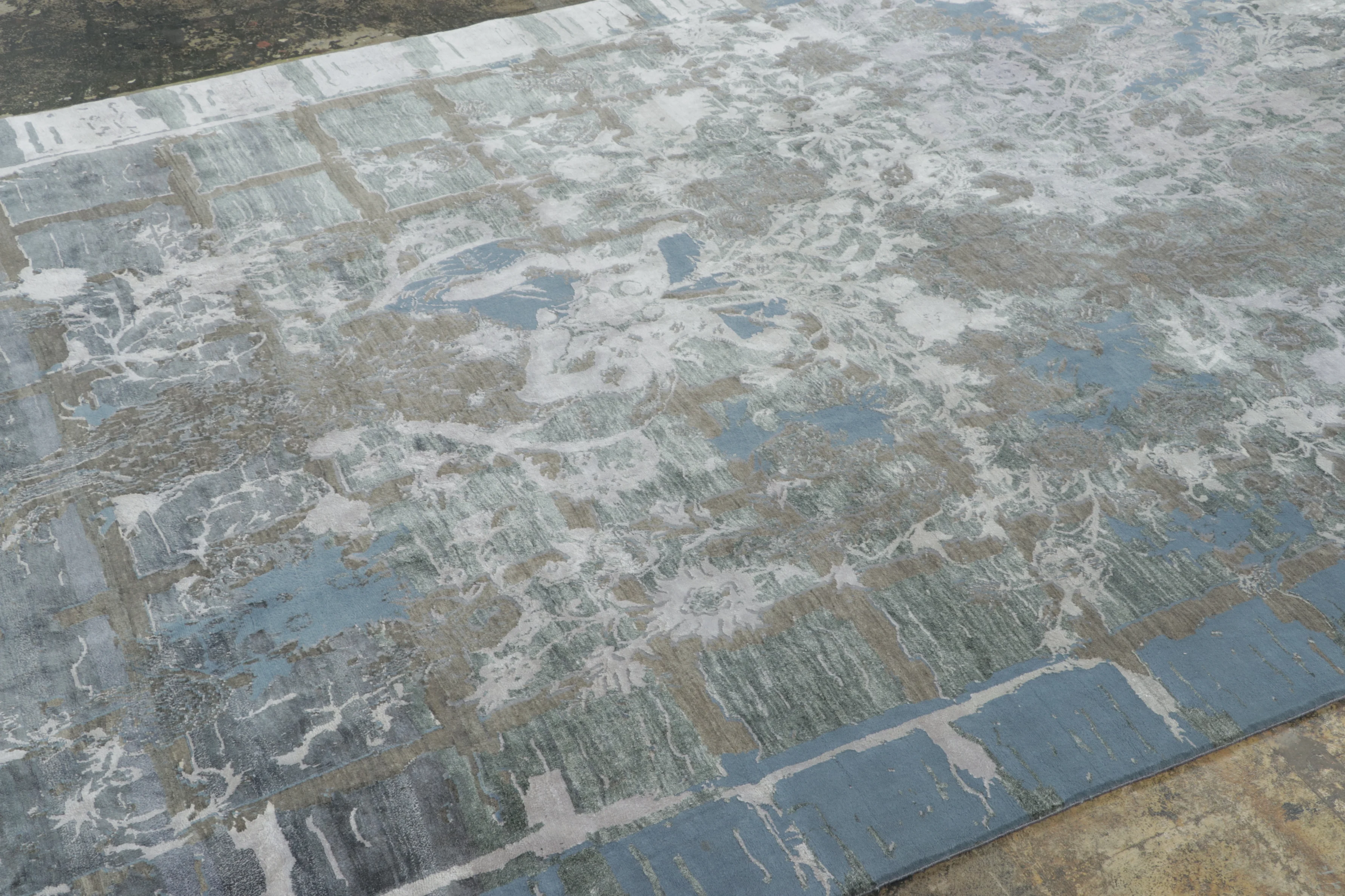 Distressed Modern Floral Rug Pair
