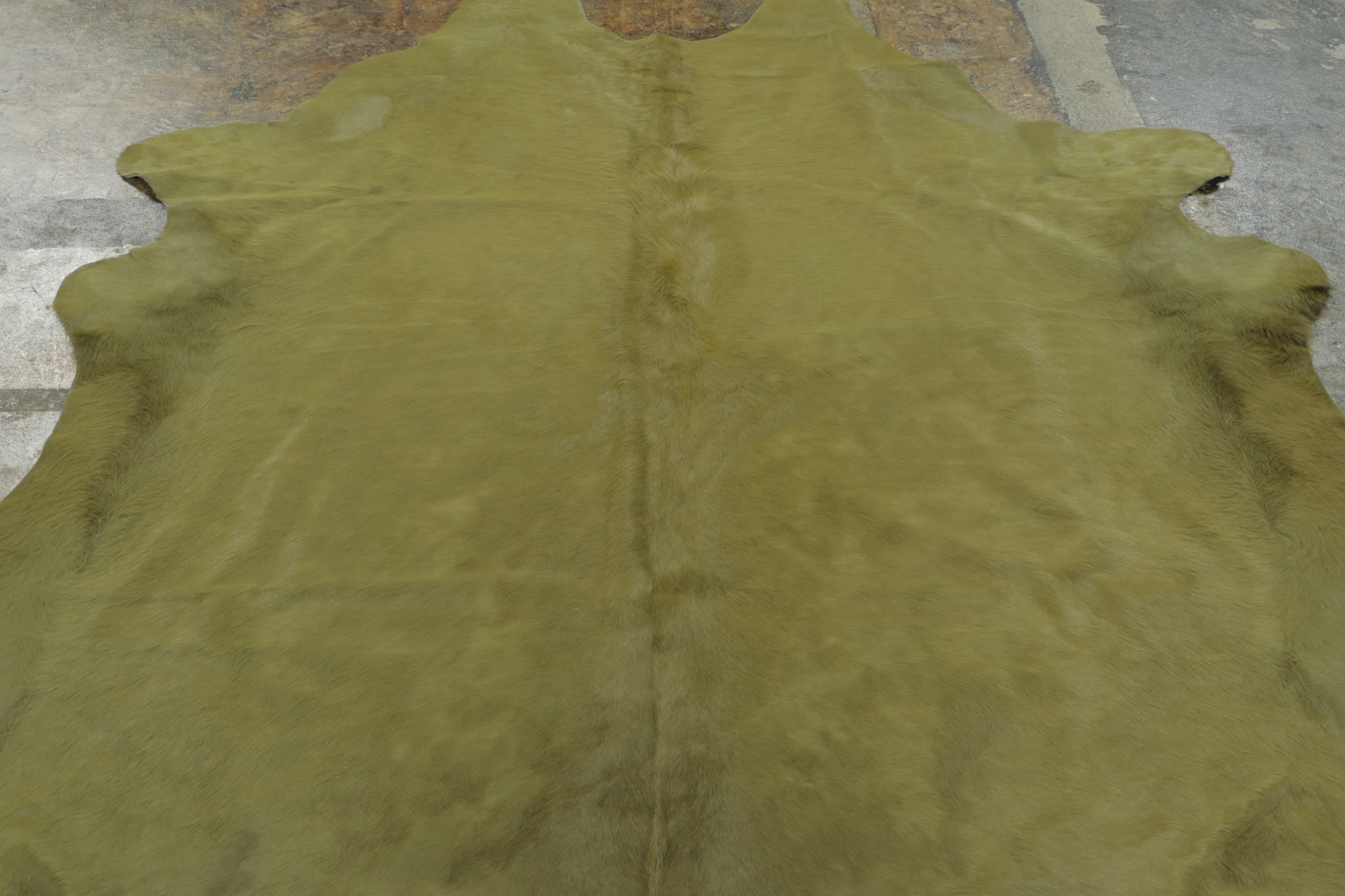 Contemporary Cowhide Solid Rug