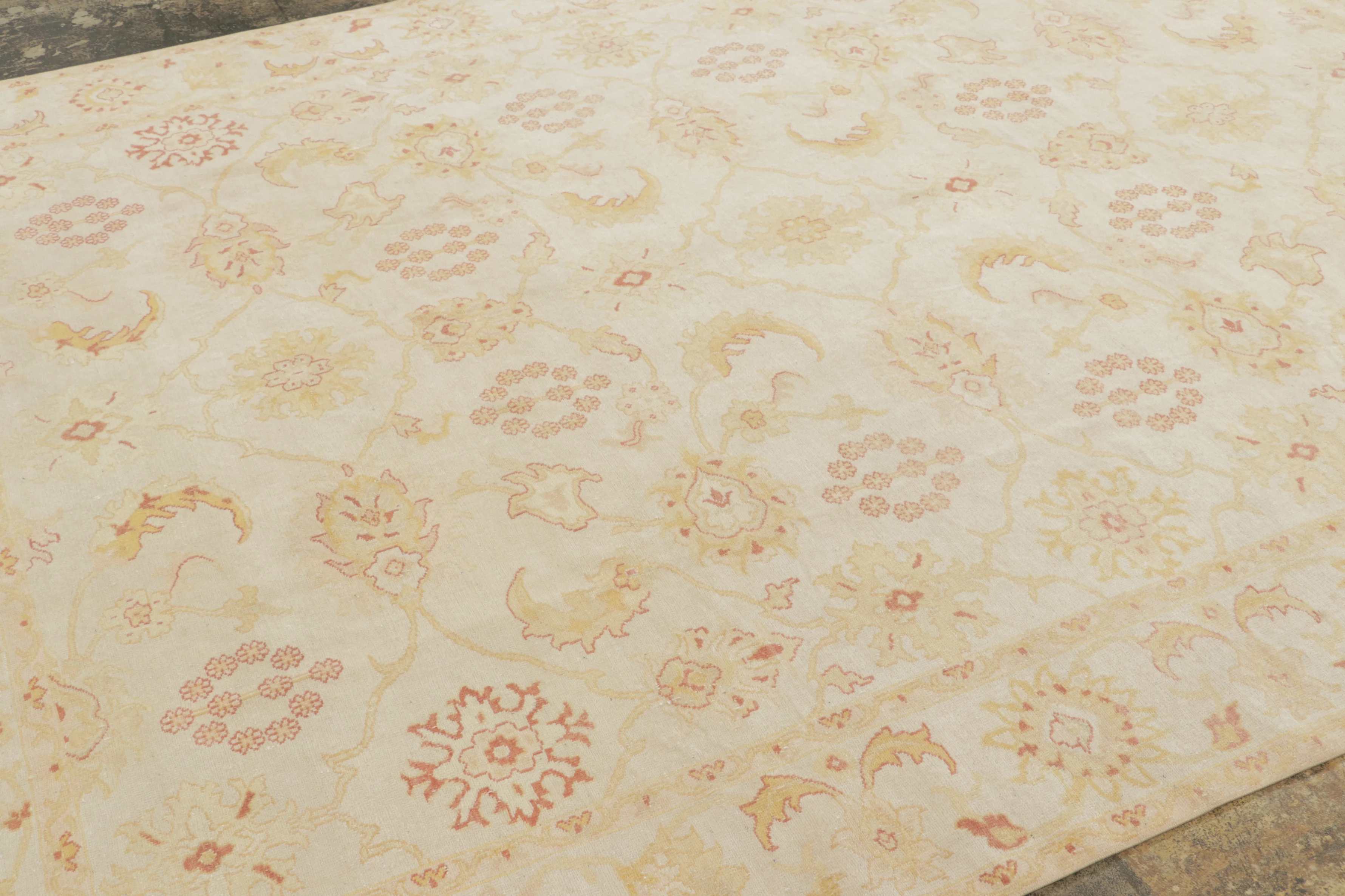 Contemporary Sultanabad Rug