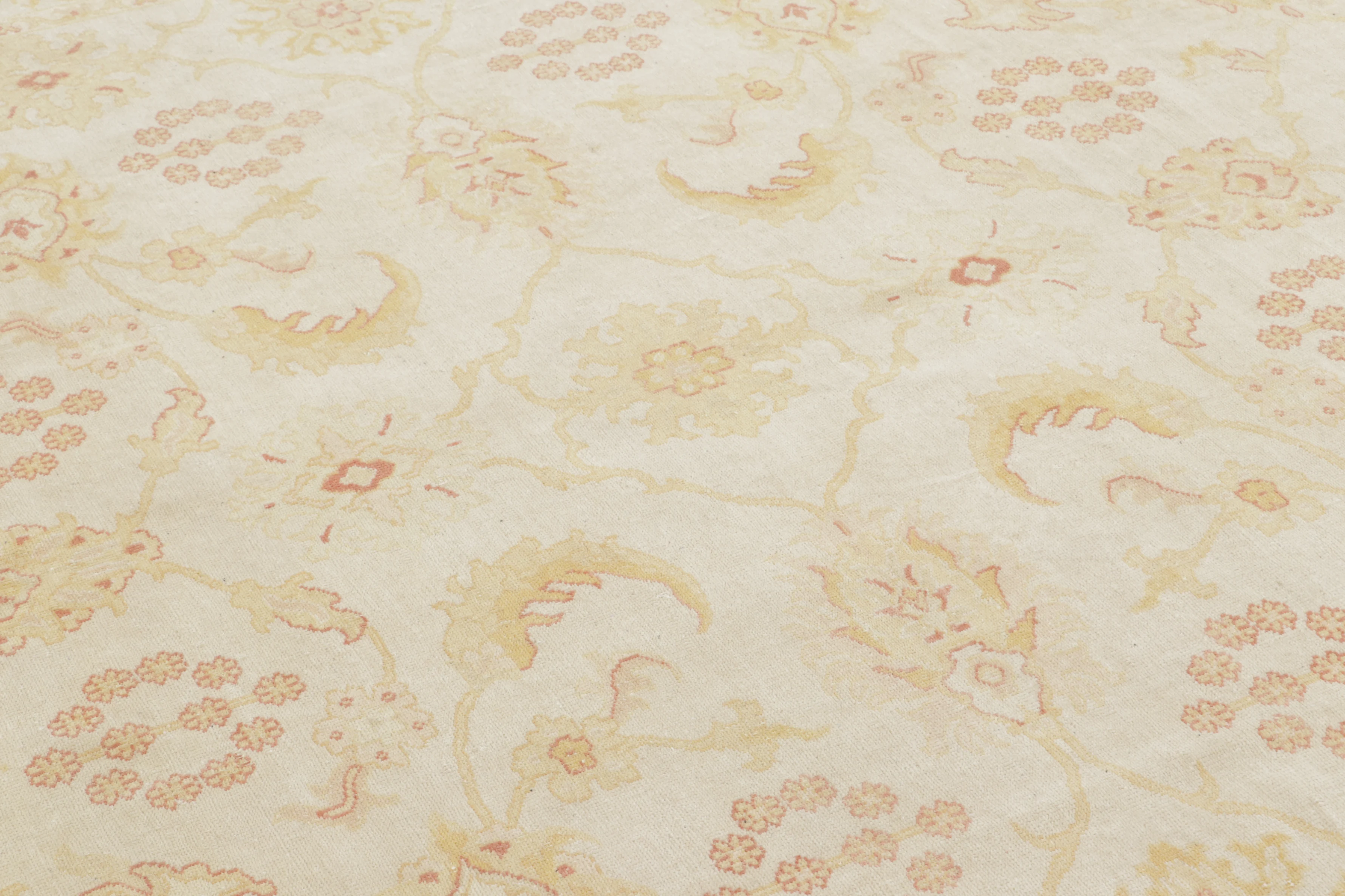 Contemporary Sultanabad Rug