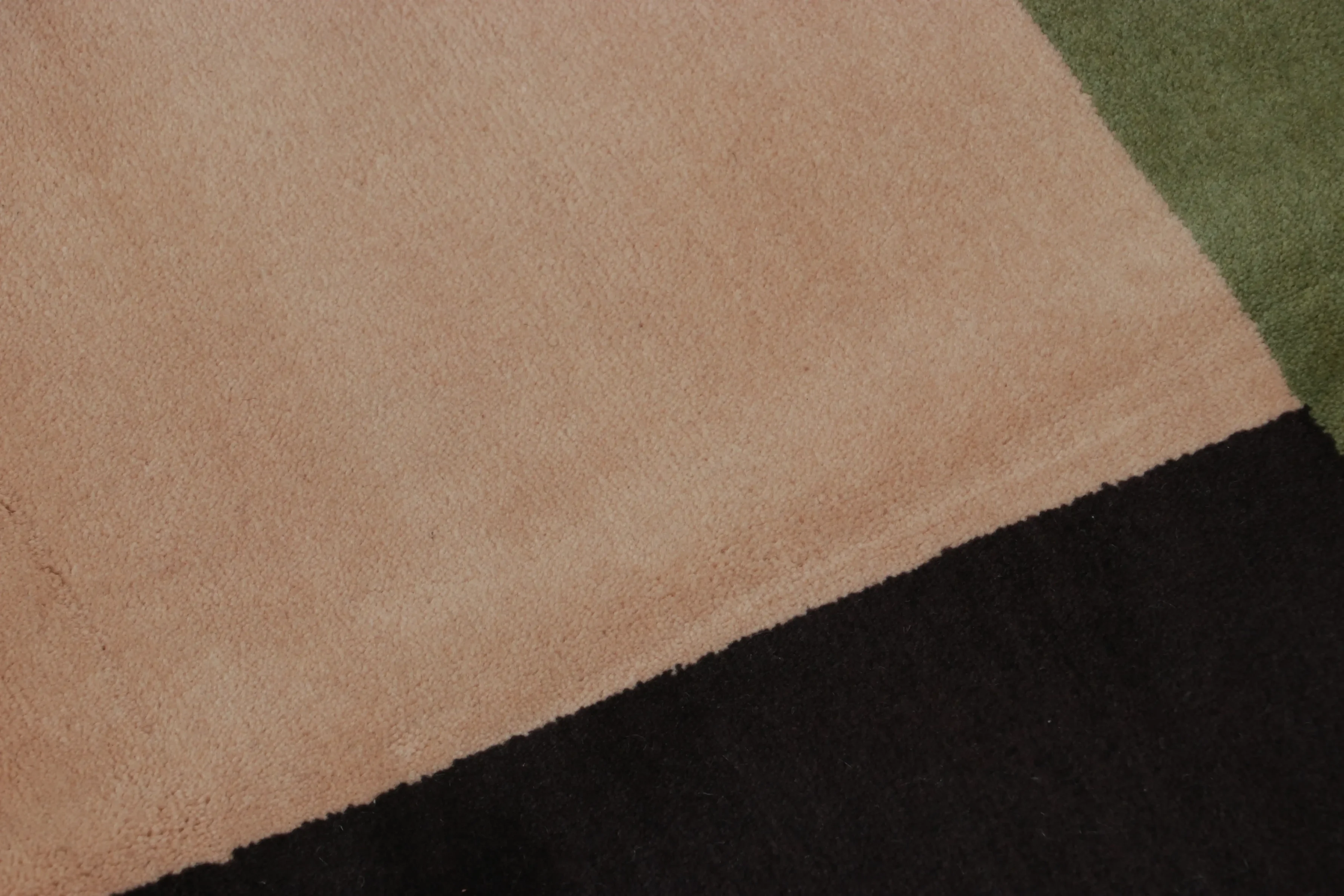Rug & Kilim’s Mid Century Modern Custom Rug Sample