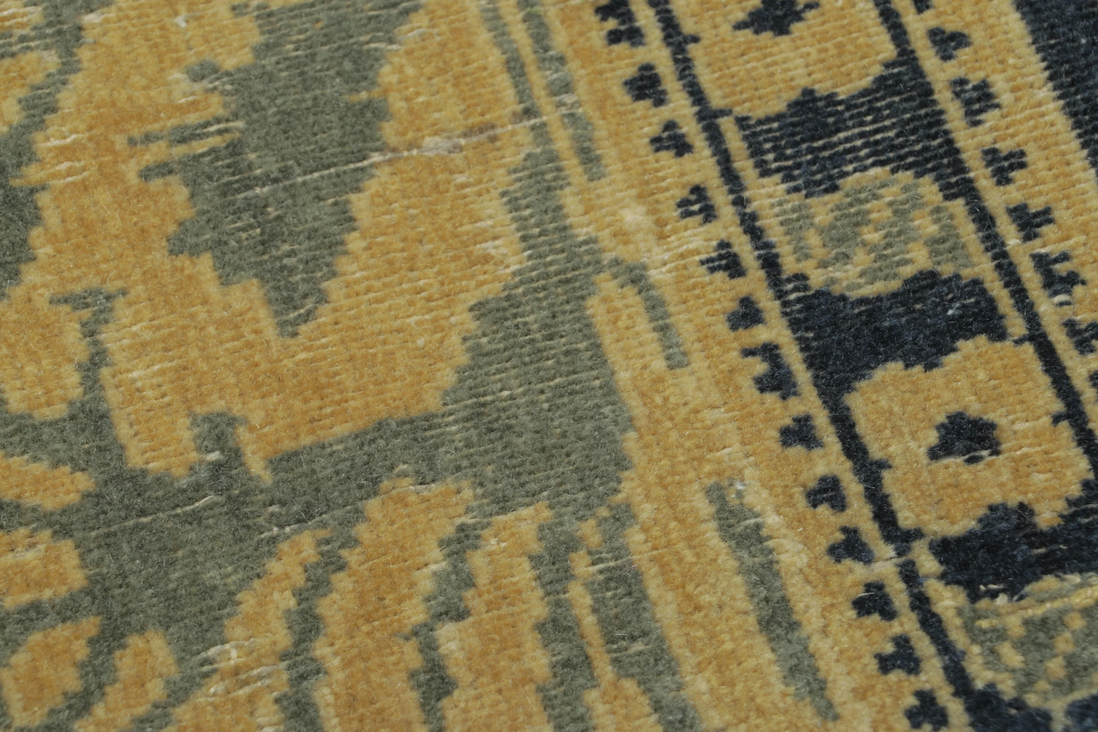 Rug & Kilim's Classic Custom Rug Sample