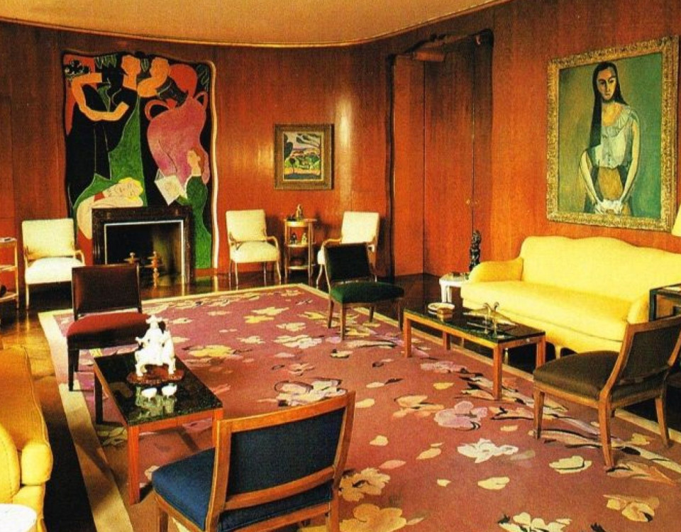 The living room at 810 Fifth Avenue