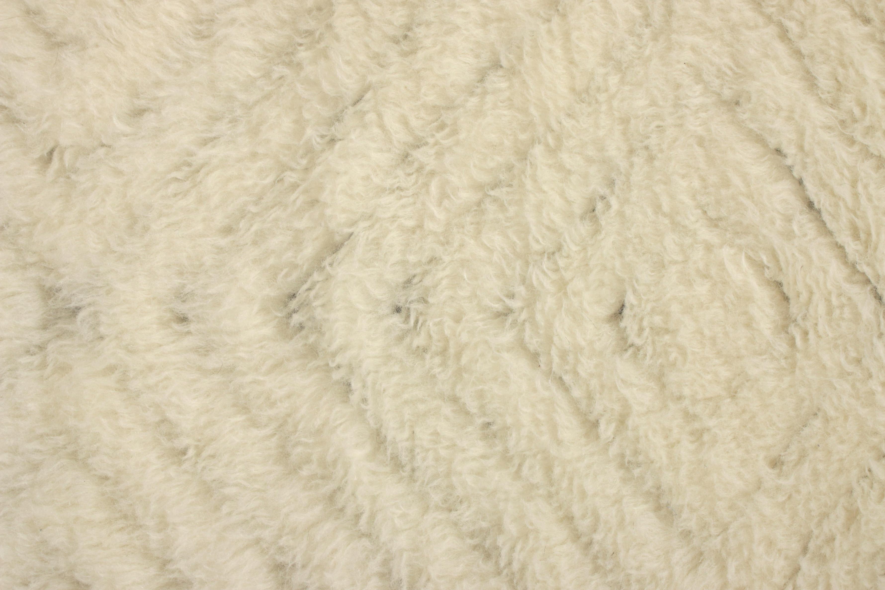 Modern Contemporary Gift-Sized Rug