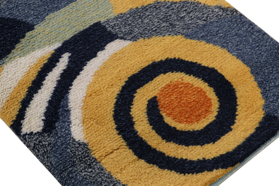 Mid Century Modern Gift Sized Rug