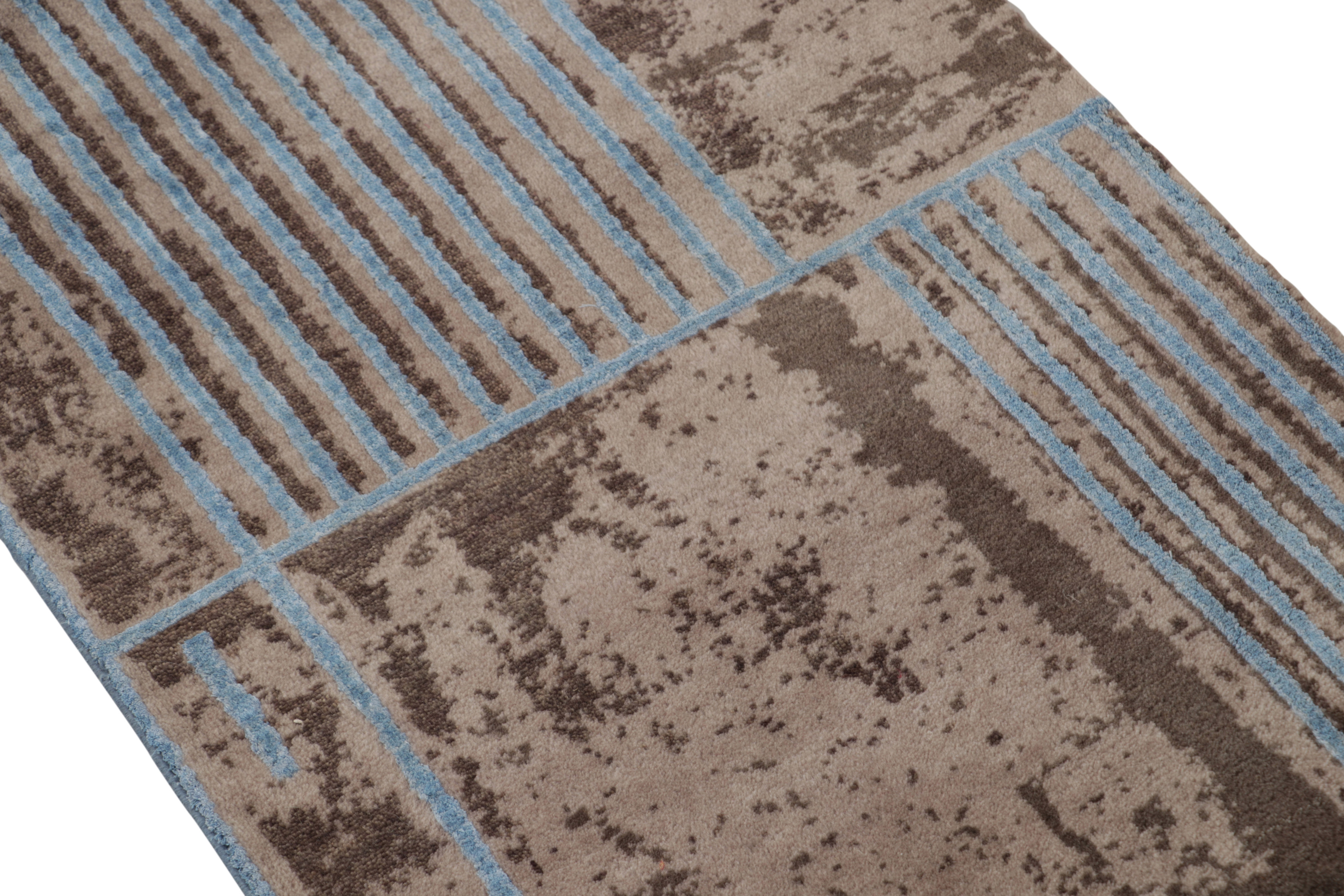 Mid Century Modern Gift Sized Rug