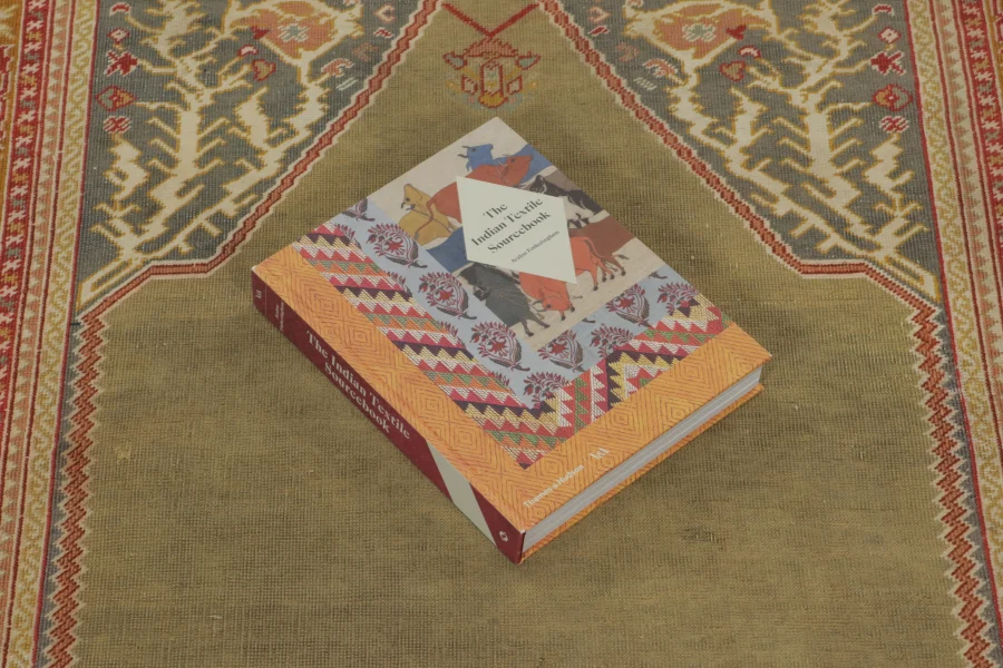 Vintage Anatolian Prayer Rug
