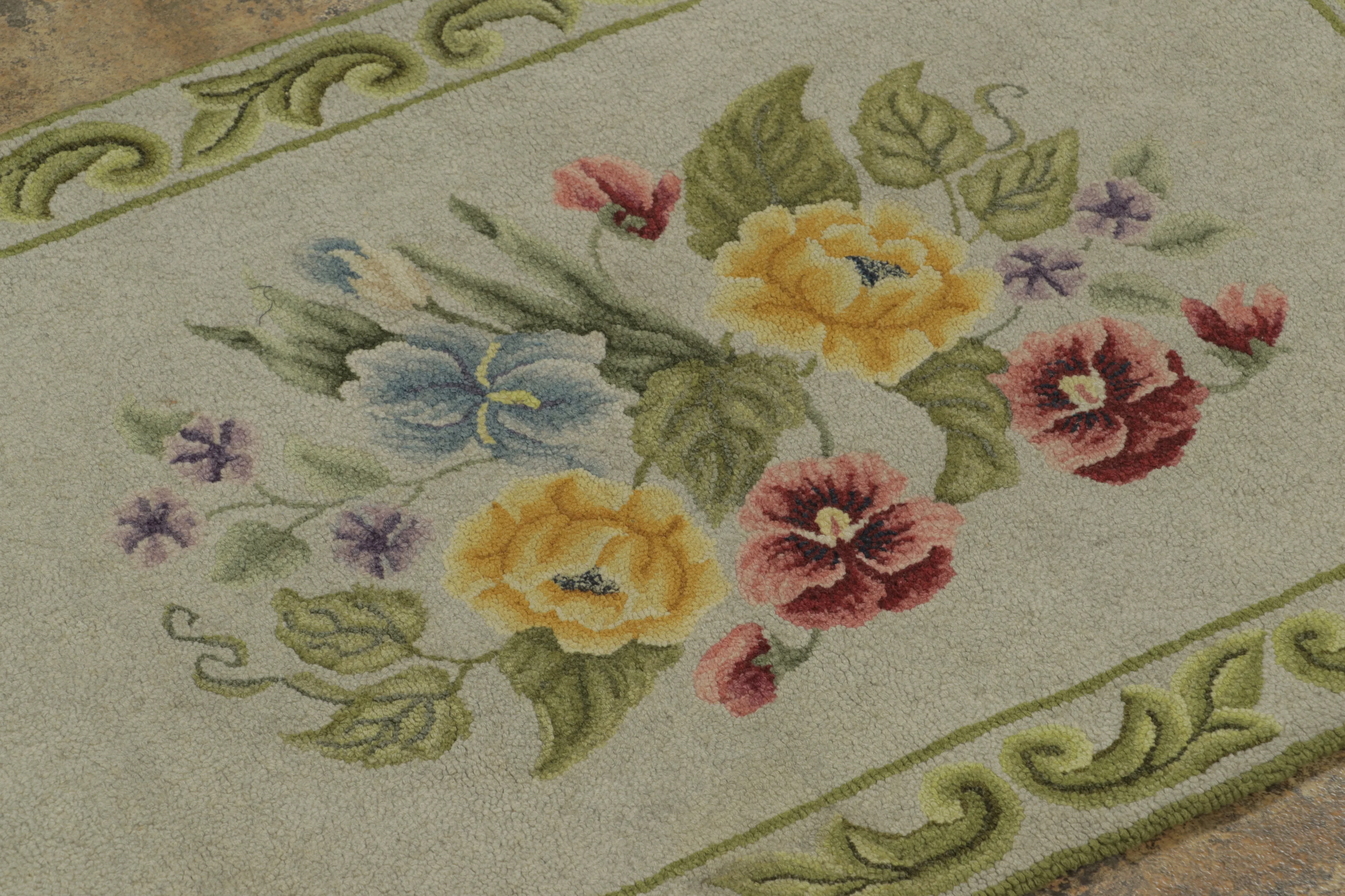 Antique Hooked Gift-Size Rug