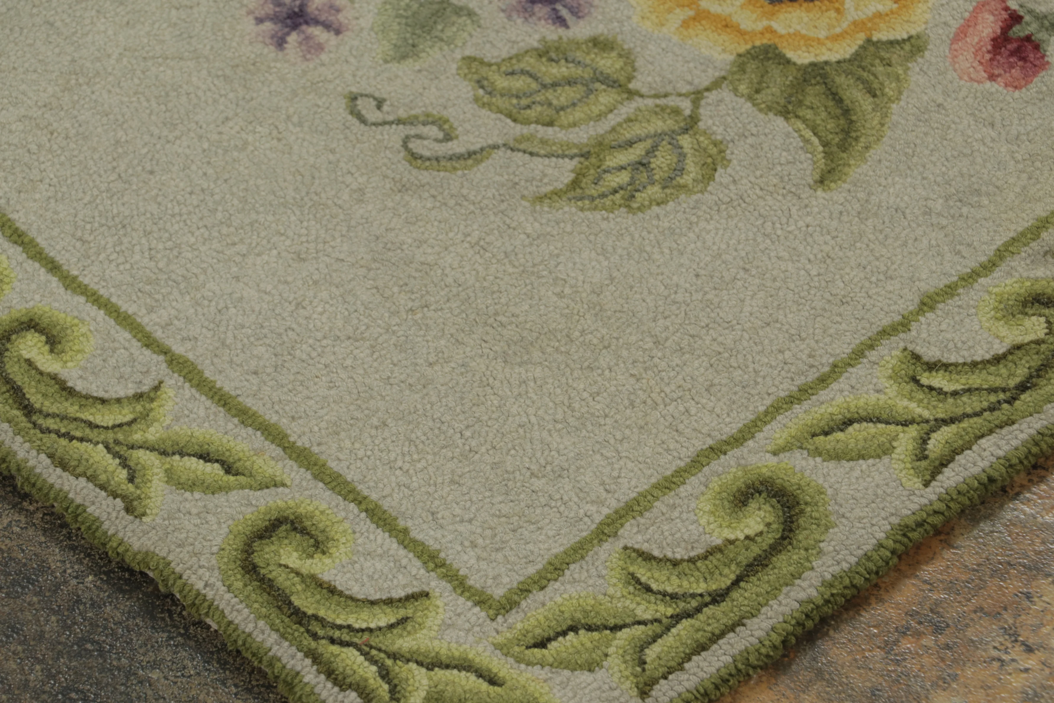 Antique Hooked Gift-Size Rug
