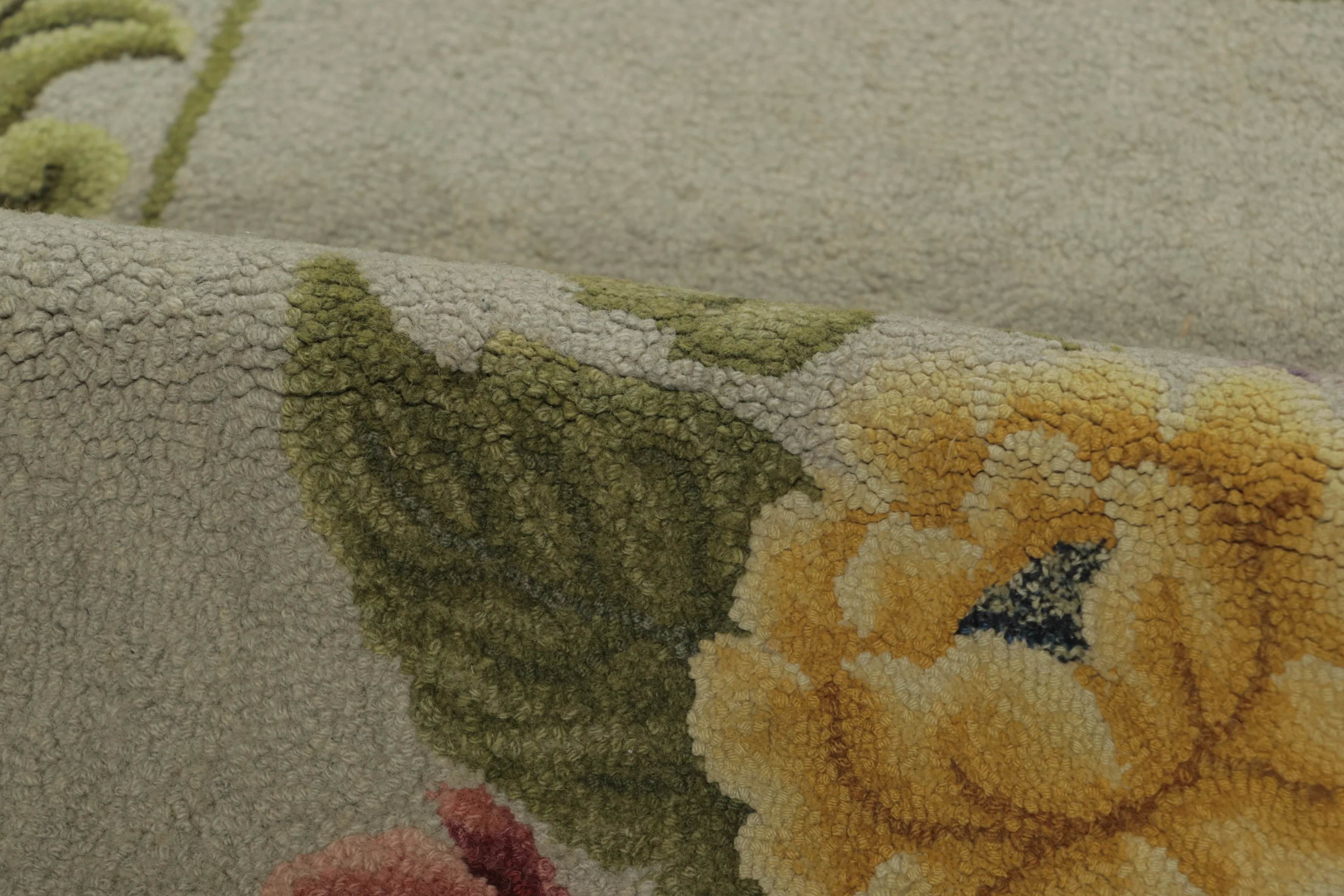 Antique Hooked Gift-Size Rug
