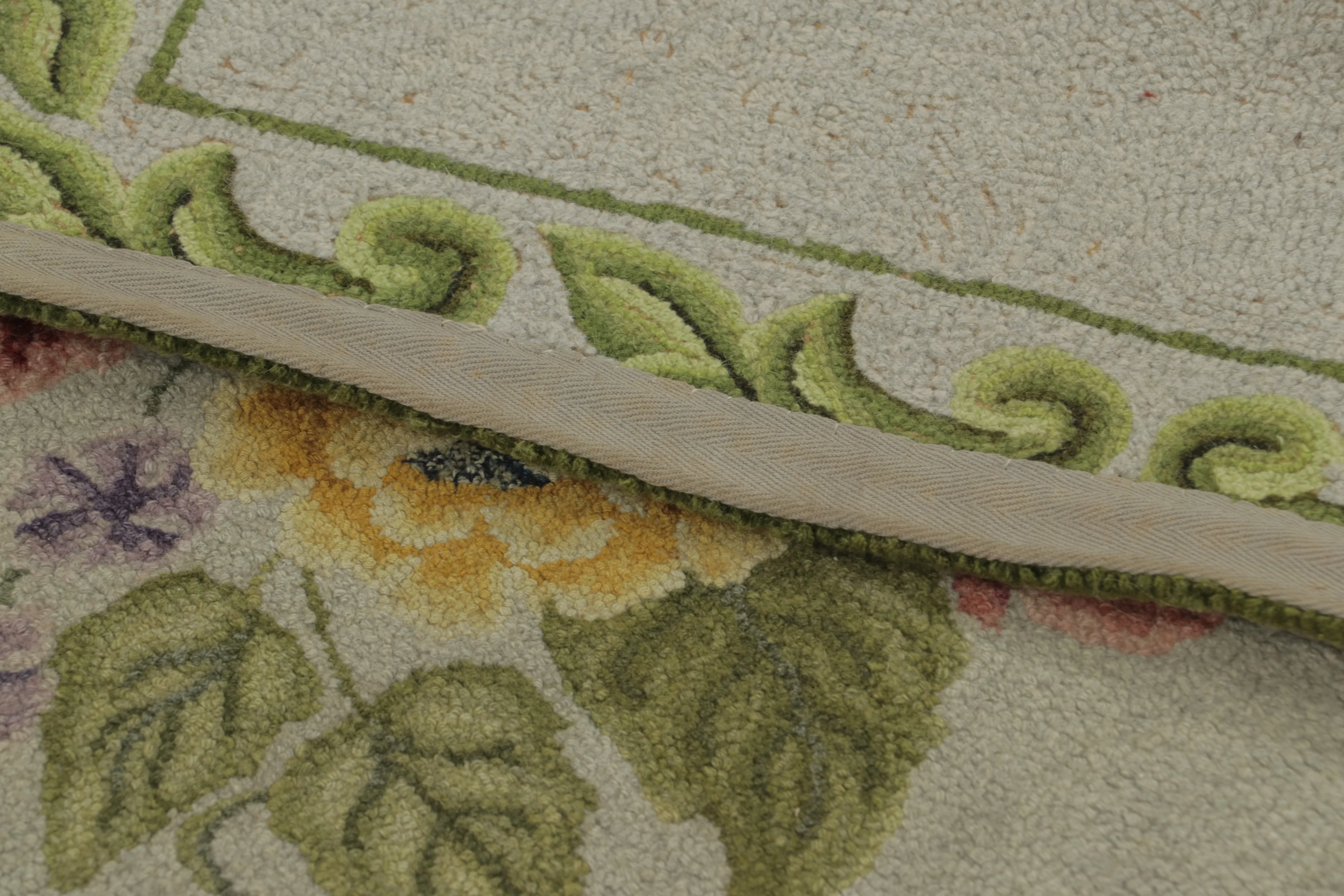 Antique Hooked Gift-Size Rug