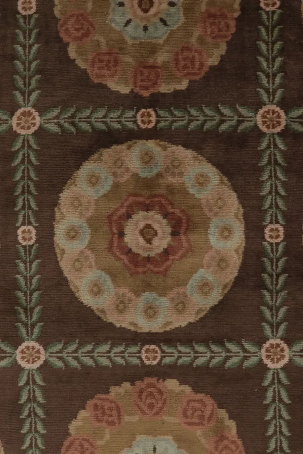 Oversized Contemporary Rug