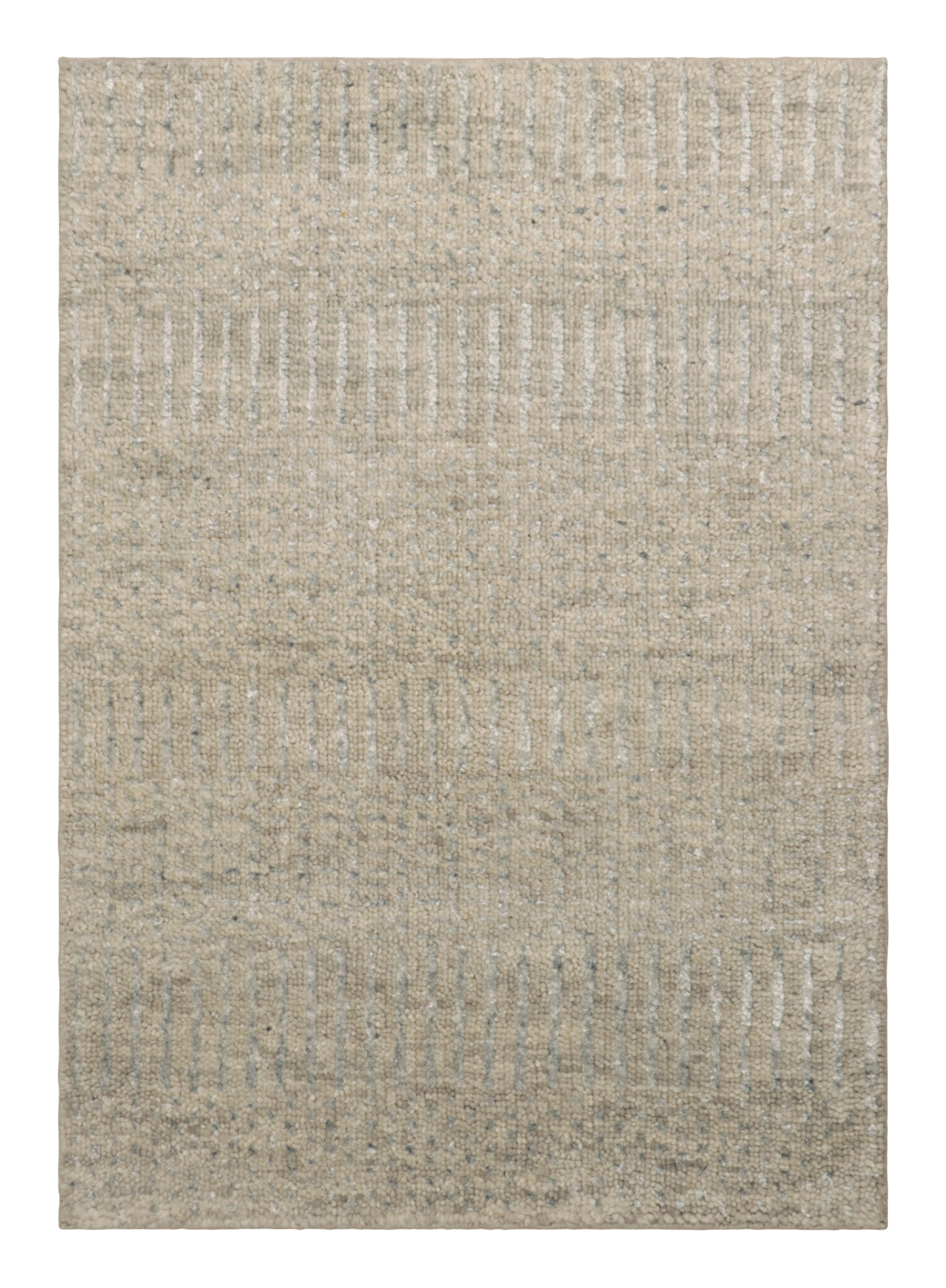 Contemporary Gift-Sized Rug