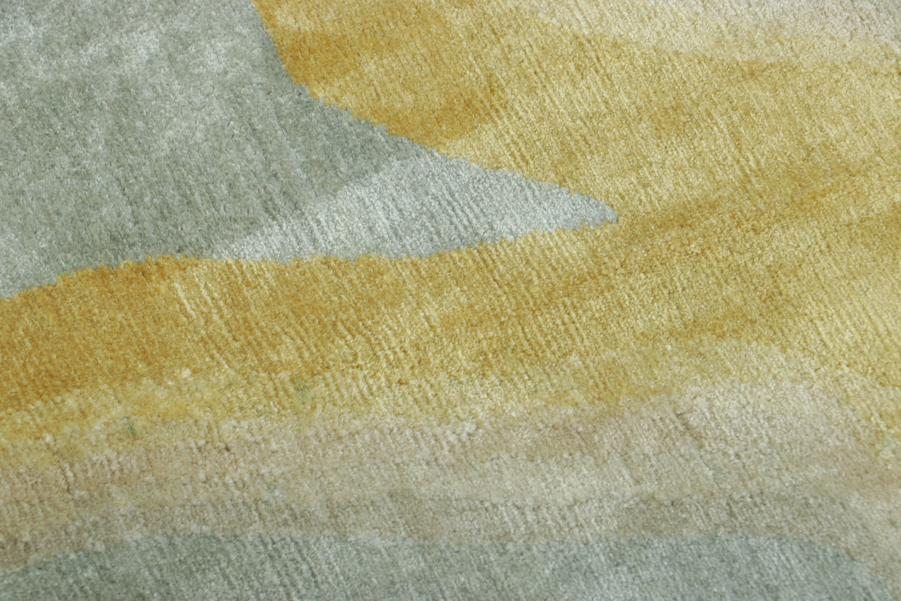 Rug & Kilim’s Contemporary Rug Custom Sample