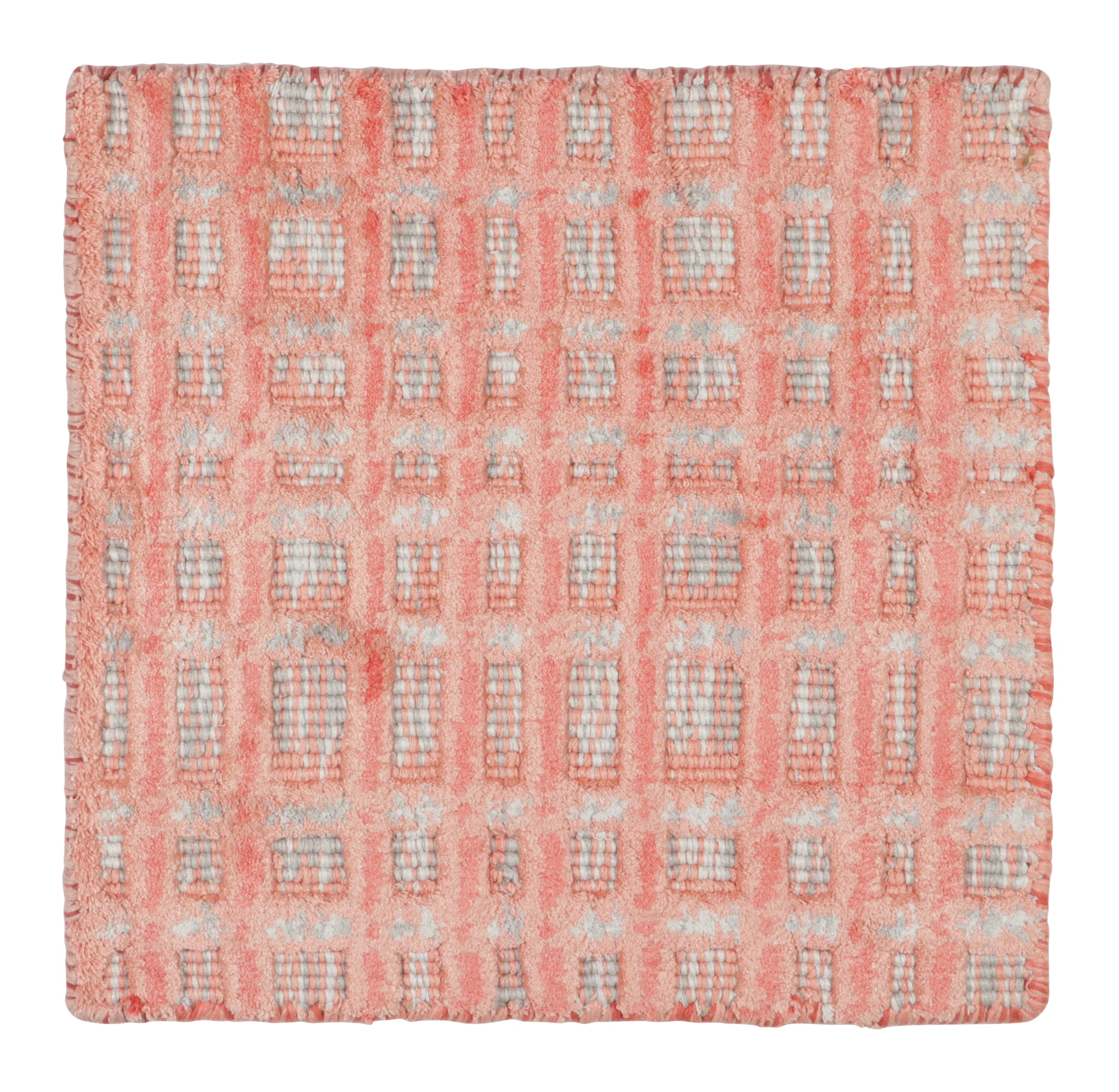 Rug & Kilim's Modern Flat Weave Custom Rug Sample