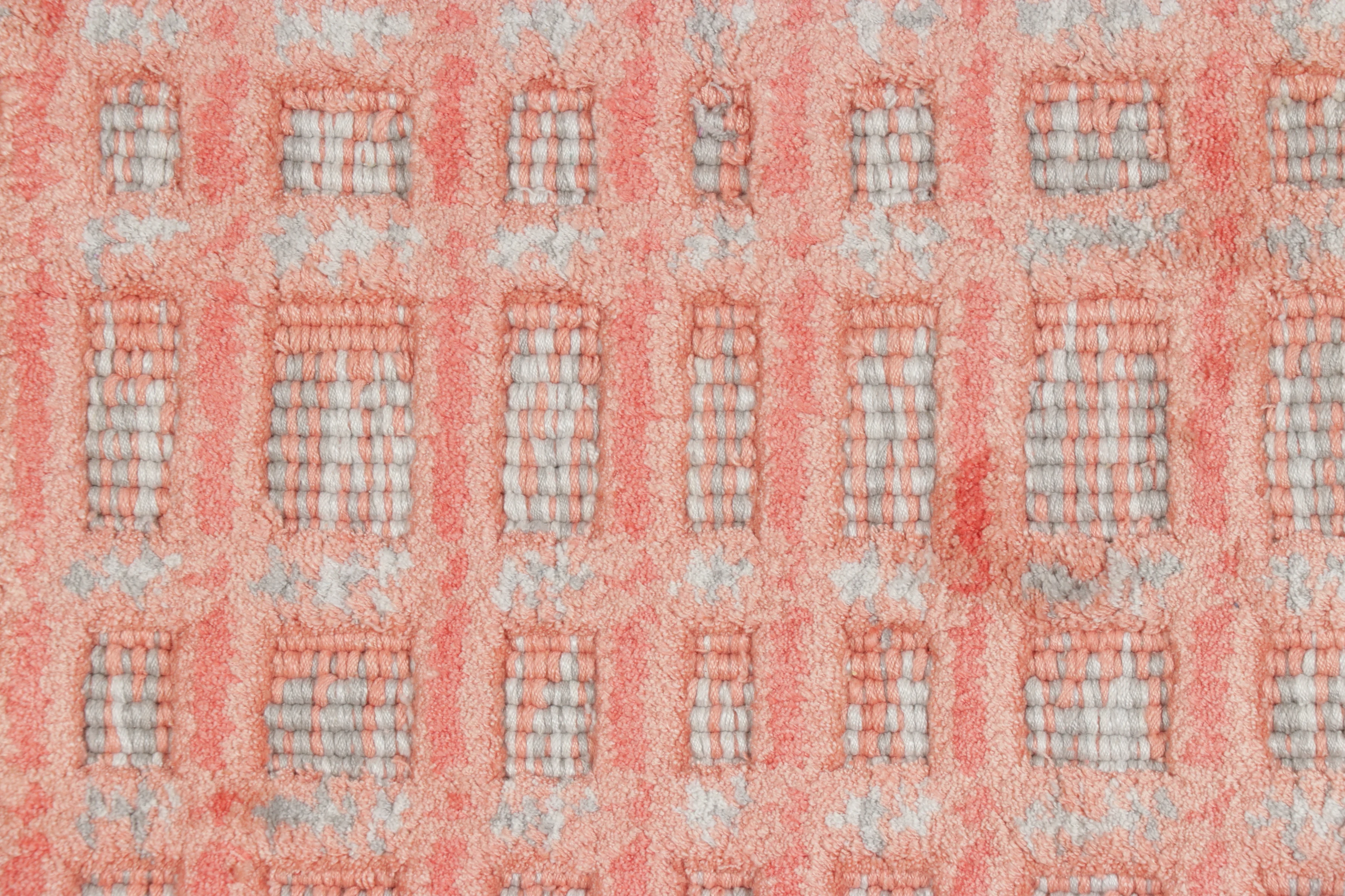 Rug & Kilim's Modern Flat Weave Custom Rug Sample