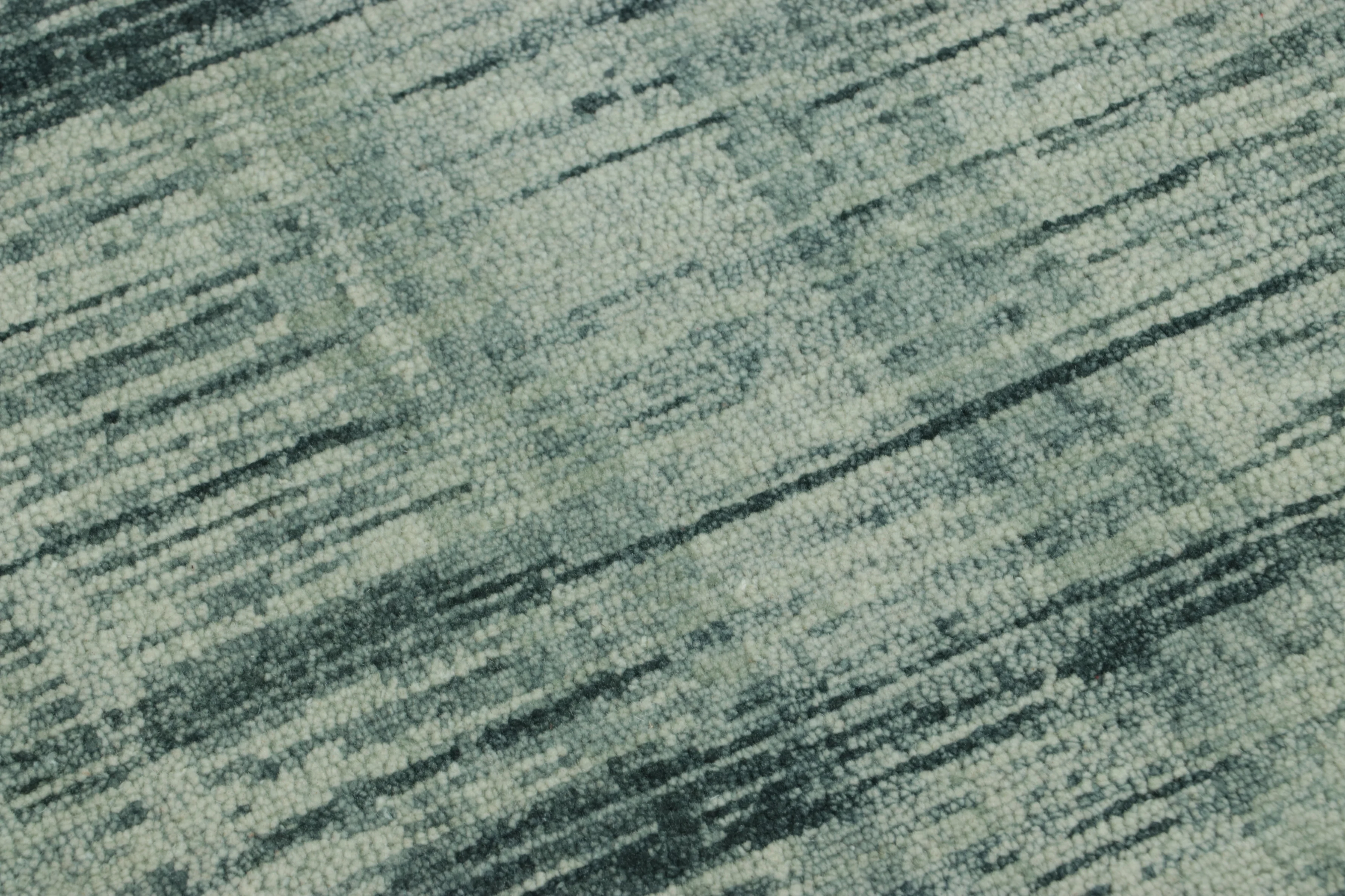Modern Textural Gift-Sized Rug