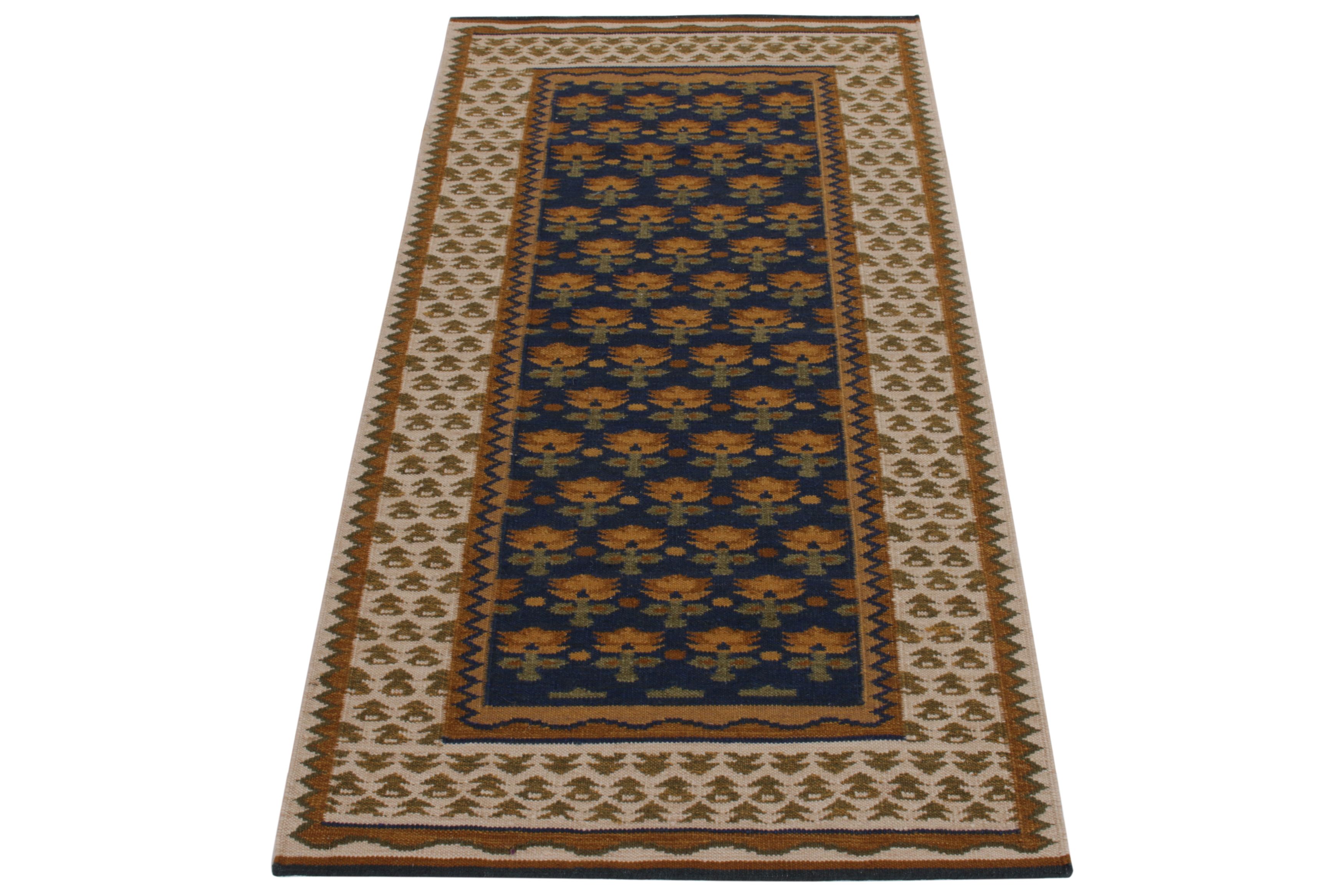 Contemporary Swedish Floral Flatweave Runner