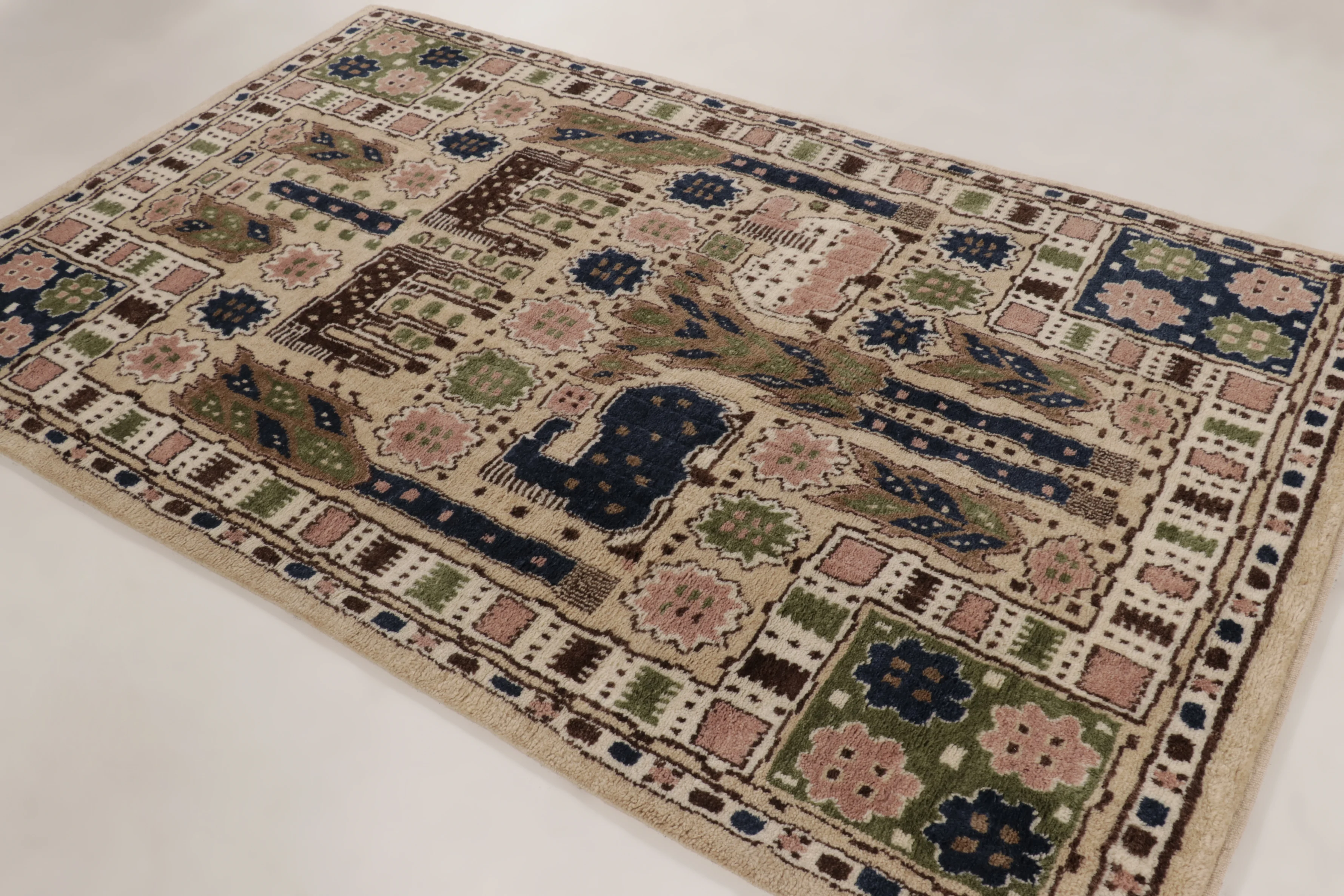 Contemporary Folk Pictorial Rug