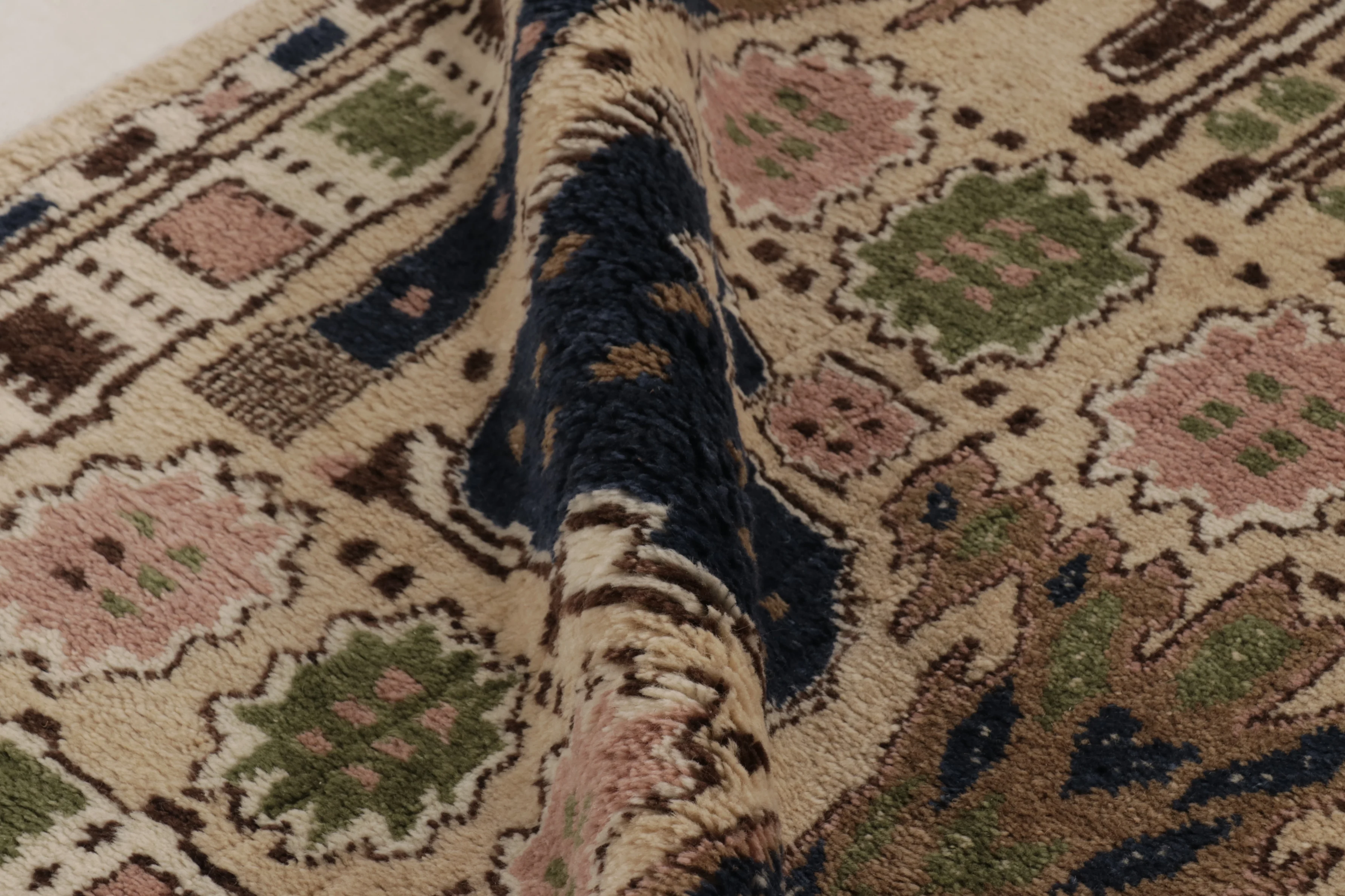 Contemporary Folk Pictorial Rug
