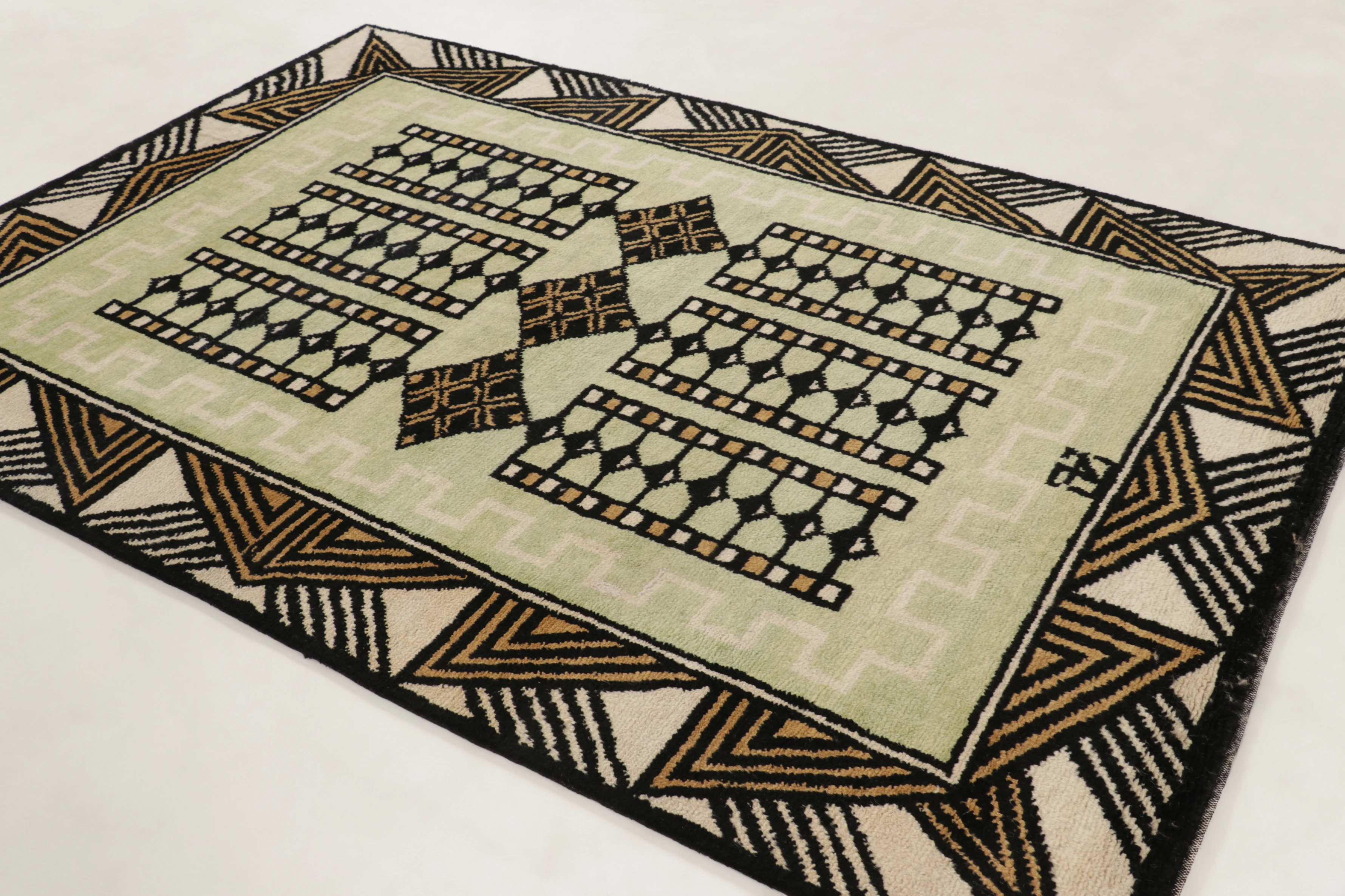Contemporary Geometric Rug