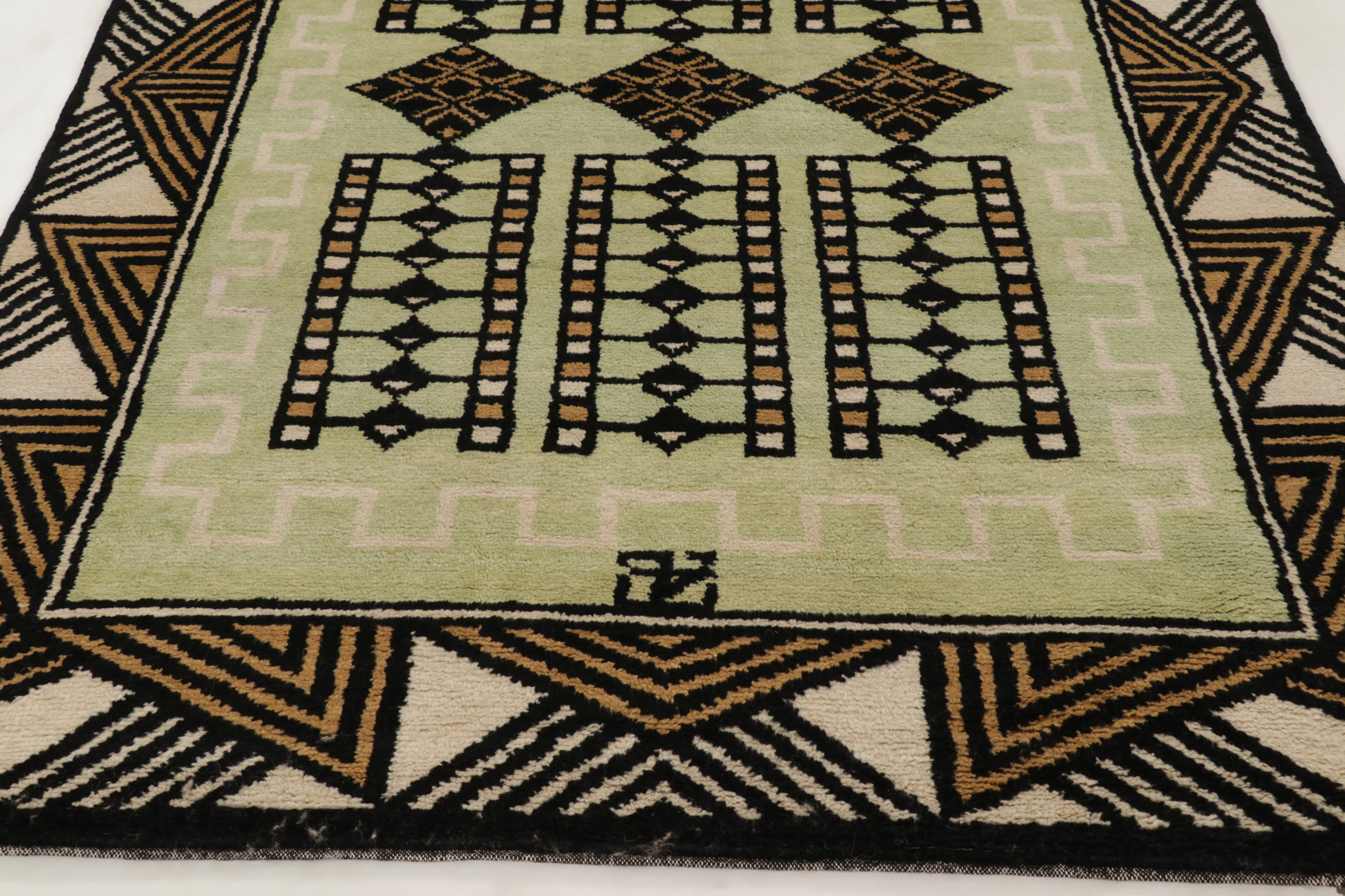 Contemporary Geometric Rug