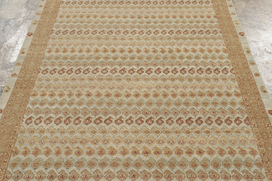Modern Classics Paisley Rug