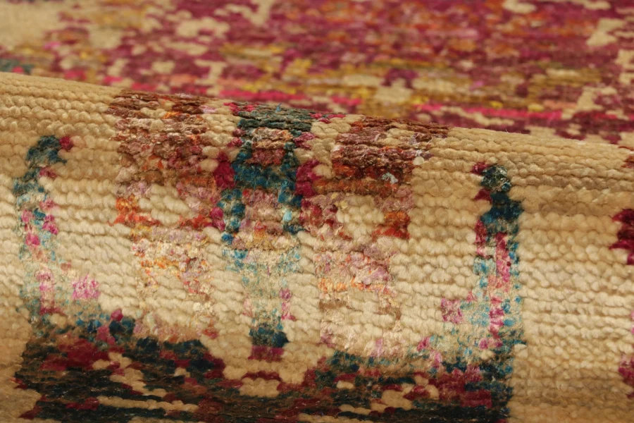Contemporary Transitional Floral Rug