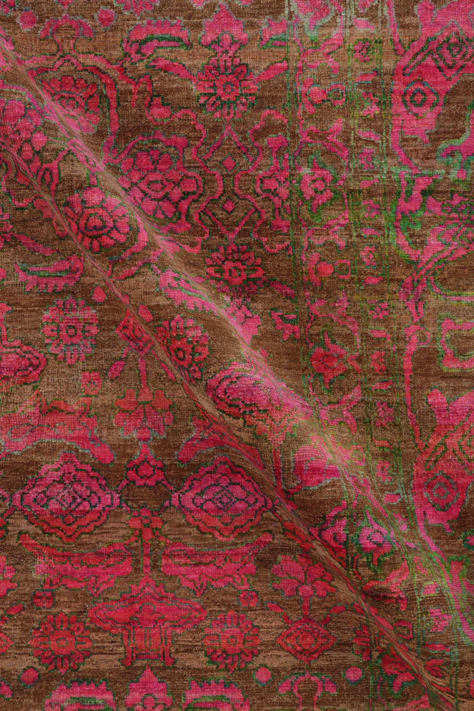 Oversized Contemporary Agra Rug