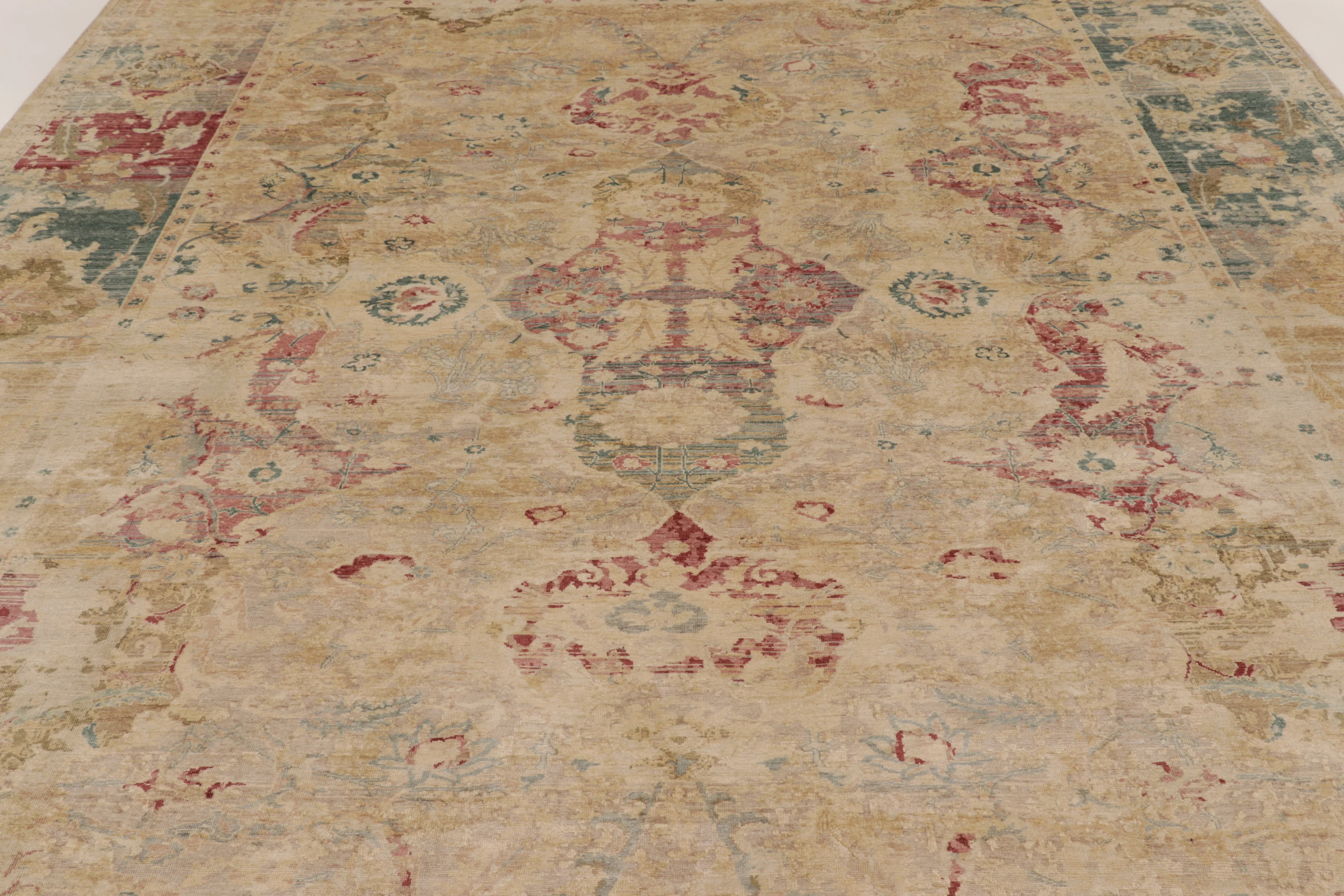 Modern Classics Floral Rug