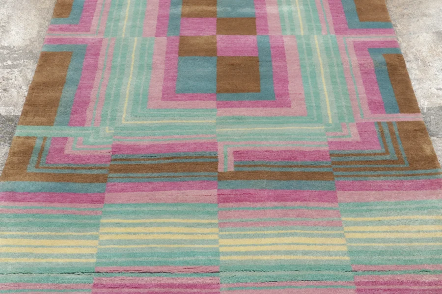 Contemporary Mid-Century Modern Rug