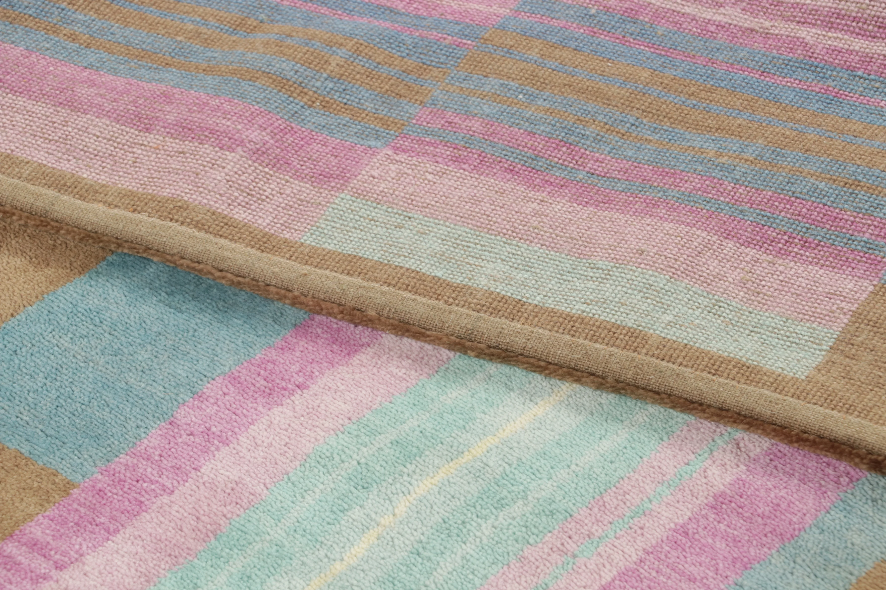 Contemporary Mid-Century Modern Rug