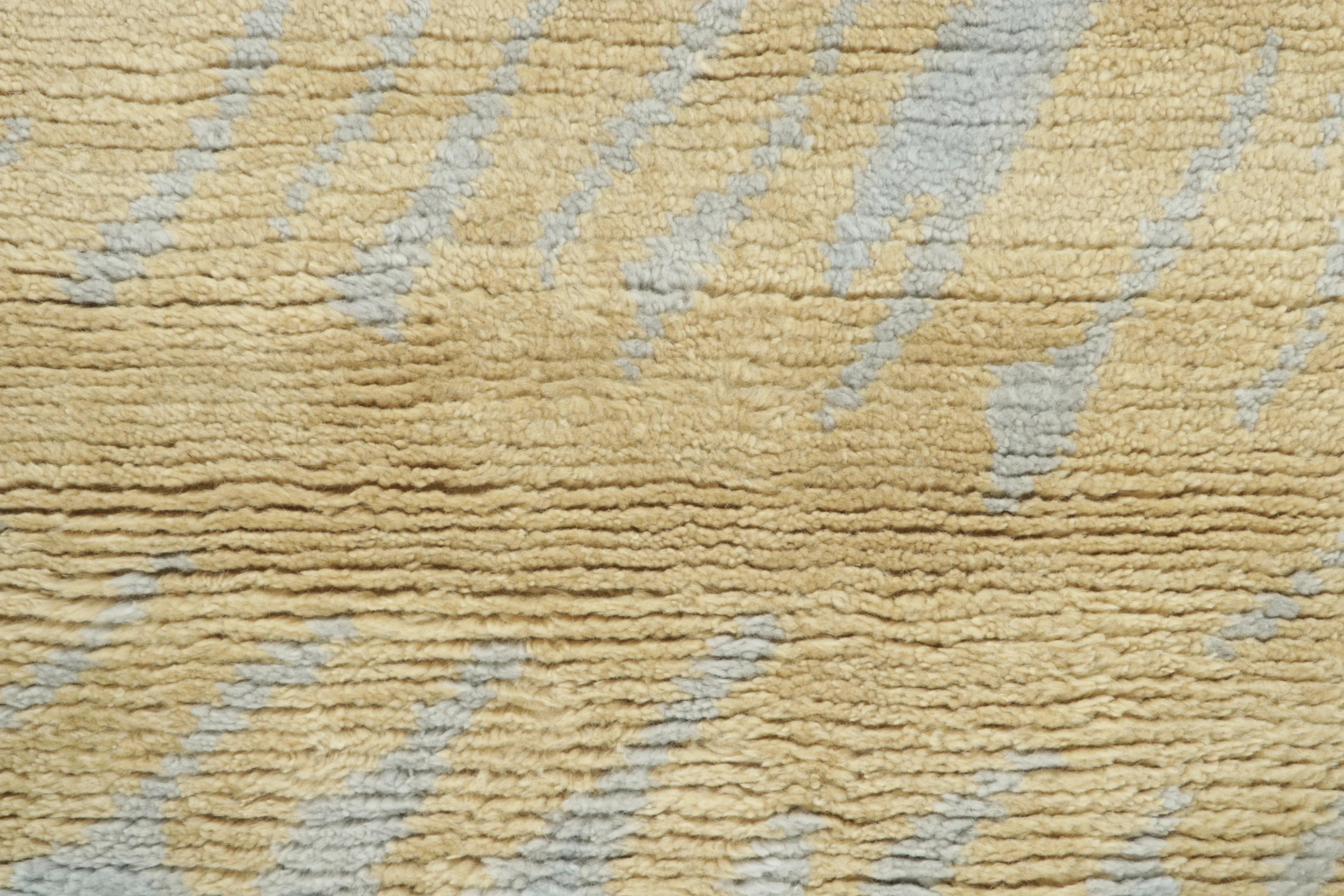 Contemporary Mid-Century Modern Rug
