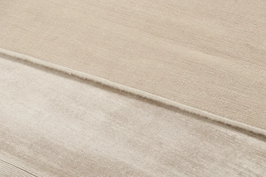 Contemporary Textural Runner