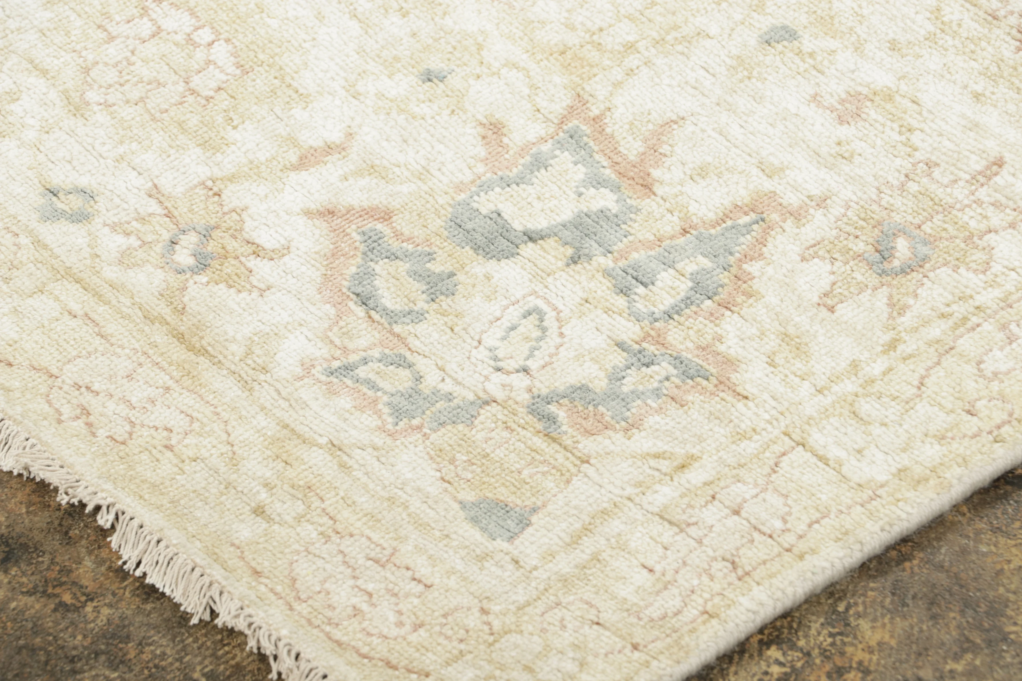 Modern Classics Floral Rug