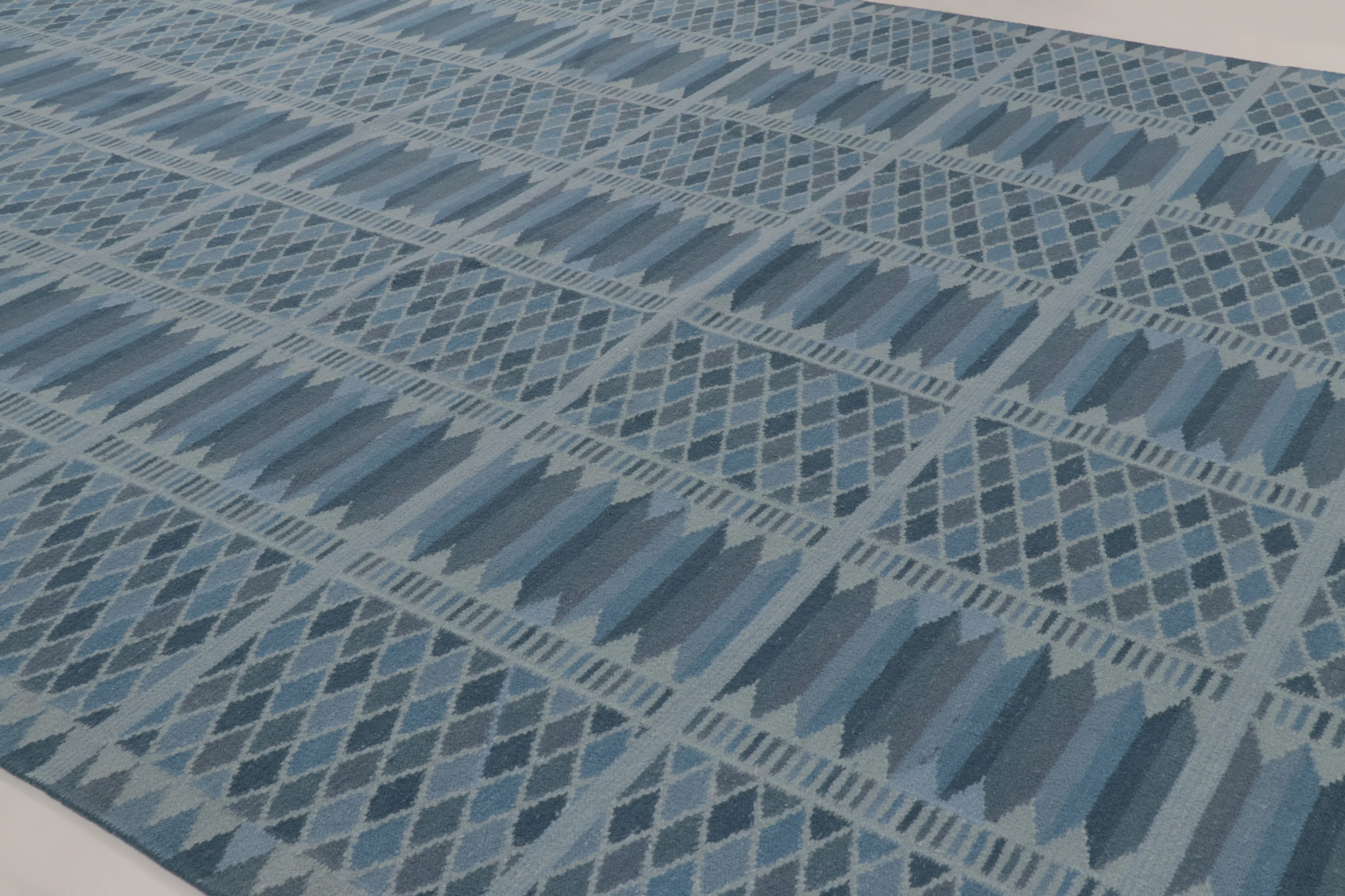 Contemporary Scandinavian Flatweave Rug