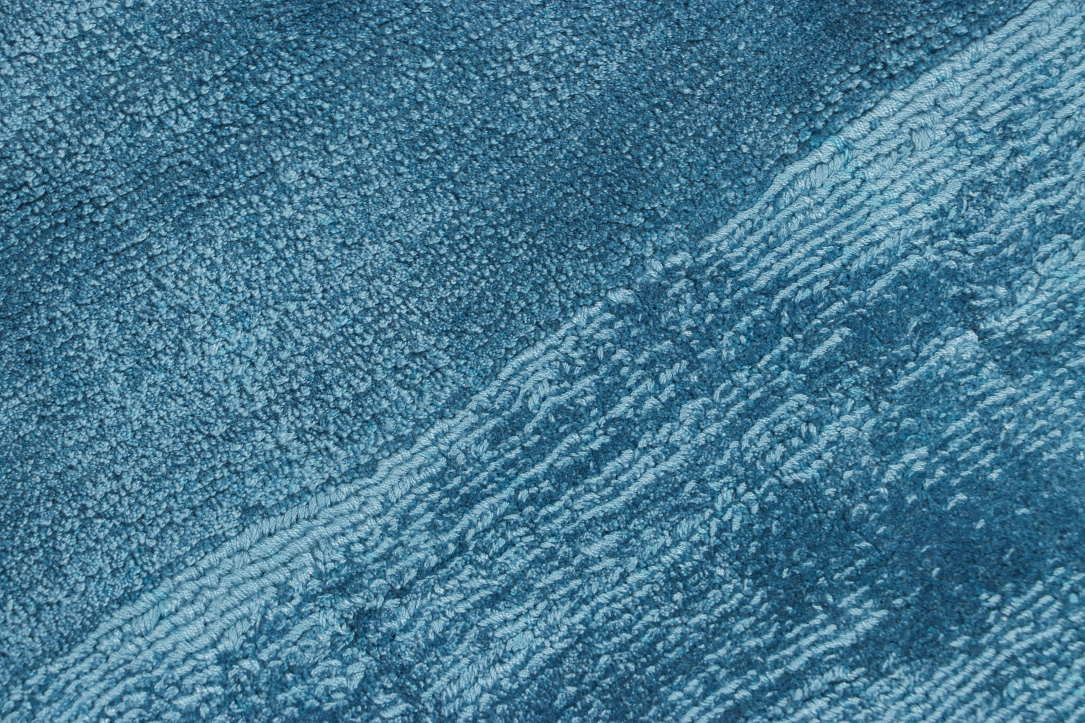 Rug & Kilim’s Contemporary Tencel Custom Rug Sample