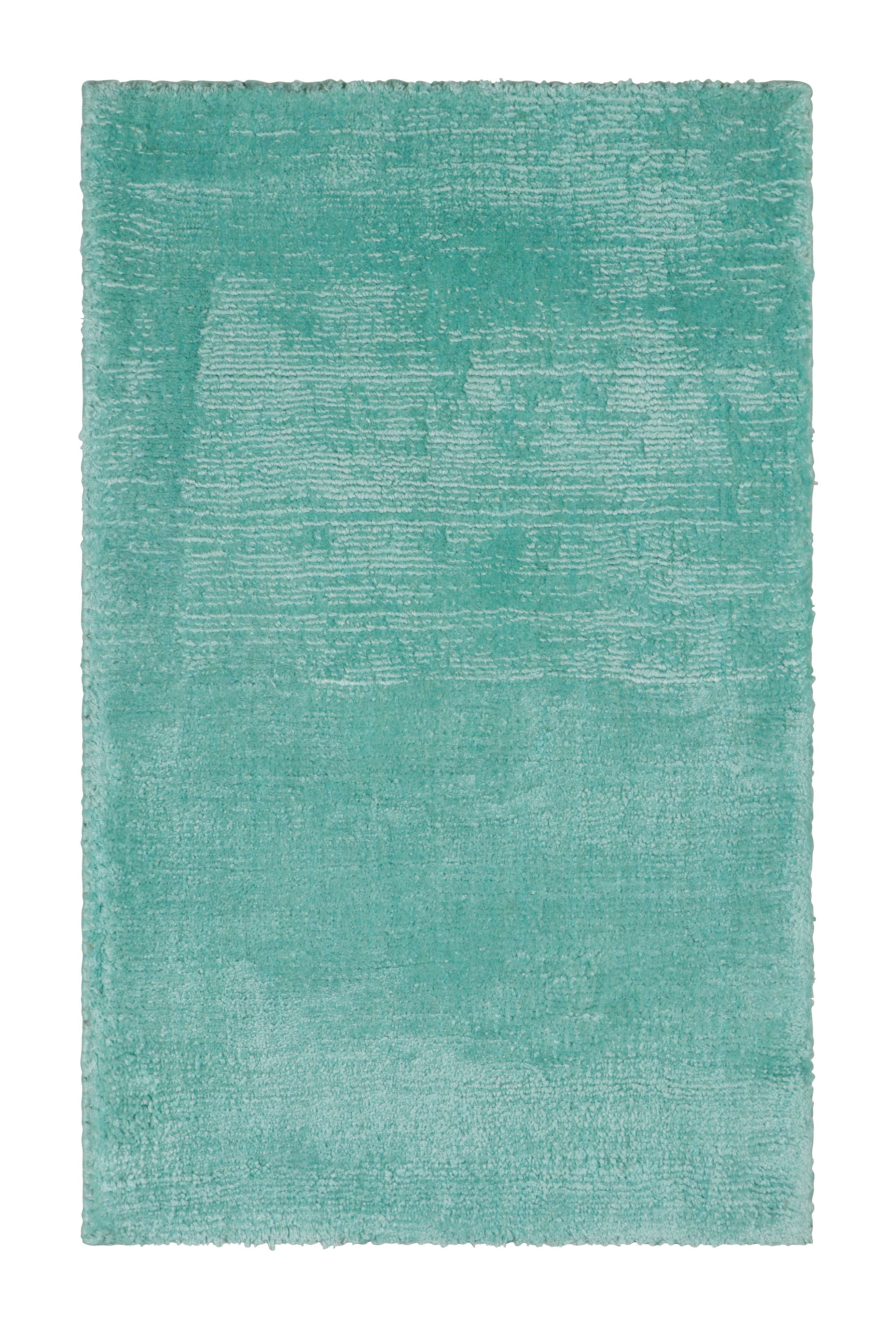 Rug & Kilim’s Contemporary Tencel Custom Rug Sample