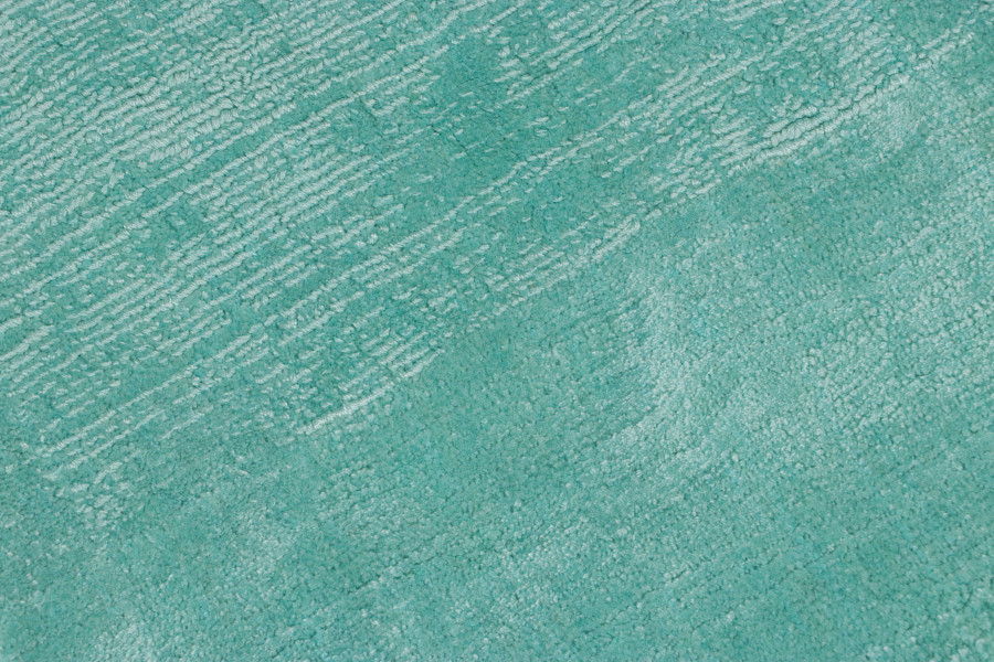 Rug & Kilim’s Contemporary Tencel Custom Rug Sample