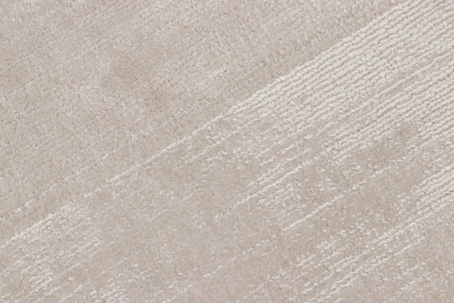 Rug & Kilim’s Contemporary Tencel Custom Rug Sample