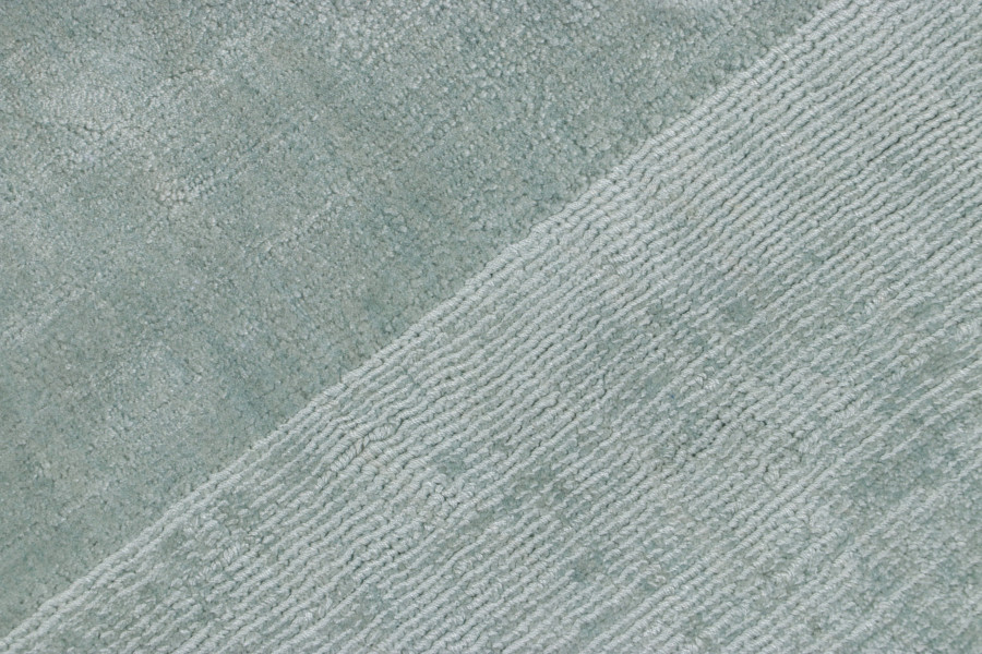 Rug & Kilim’s Contemporary Tencel Custom Rug Sample