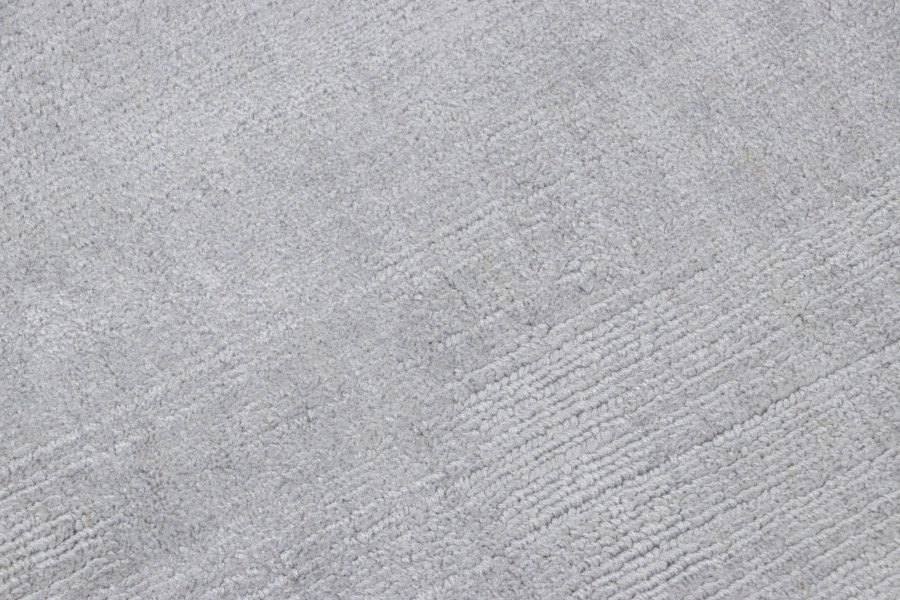 Rug & Kilim’s Contemporary Tencel Custom Rug Sample