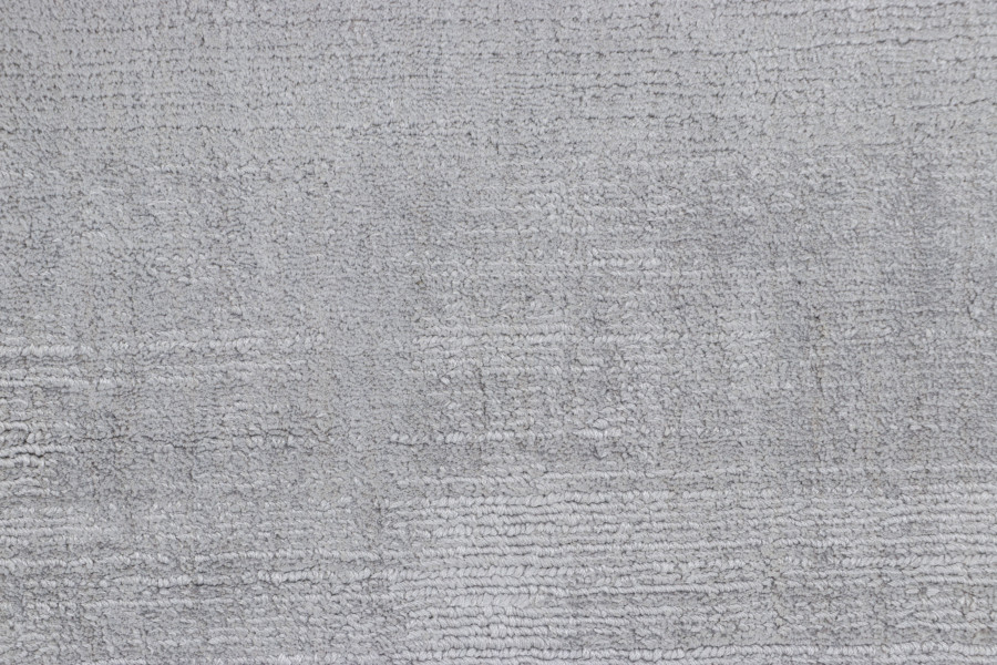 Rug & Kilim’s Contemporary Tencel Custom Rug Sample