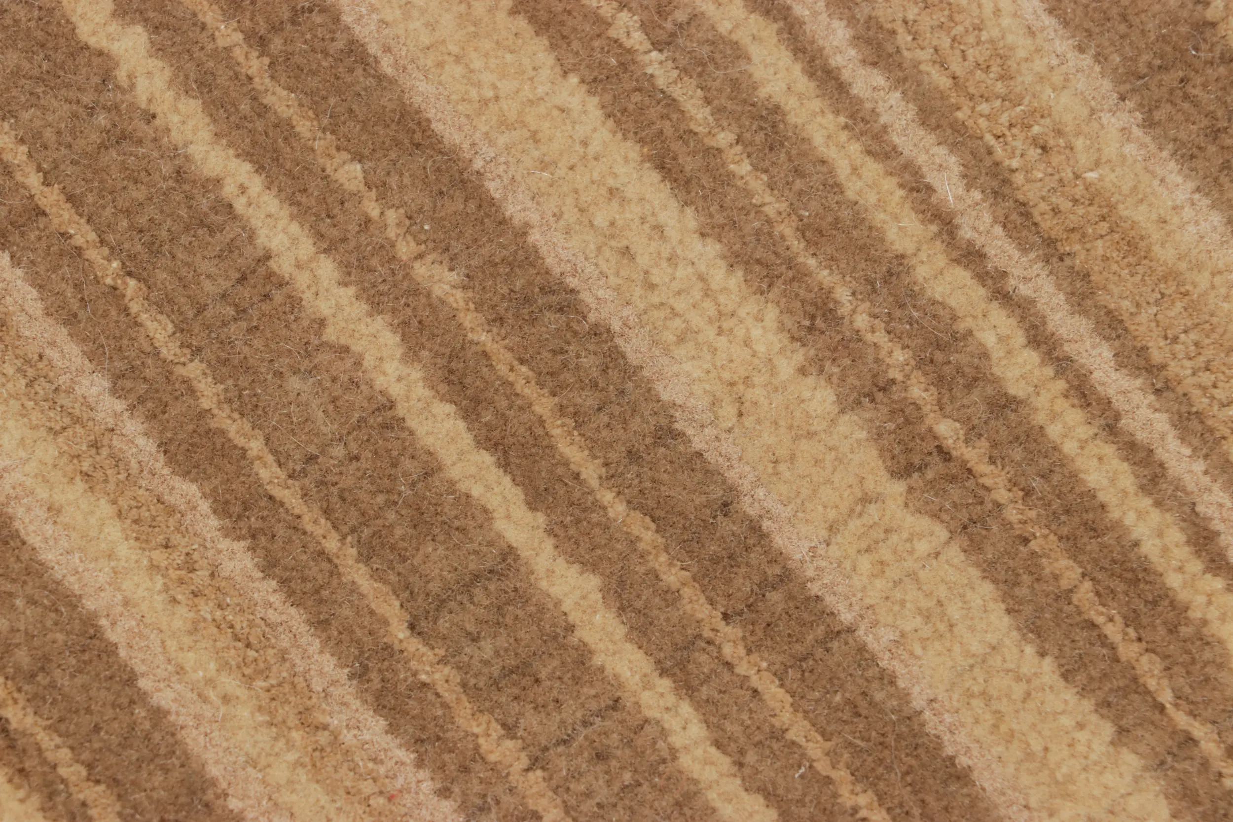 Rug & Kilim’s Contemporary Alpaca Fiber Custom Rug Sample
