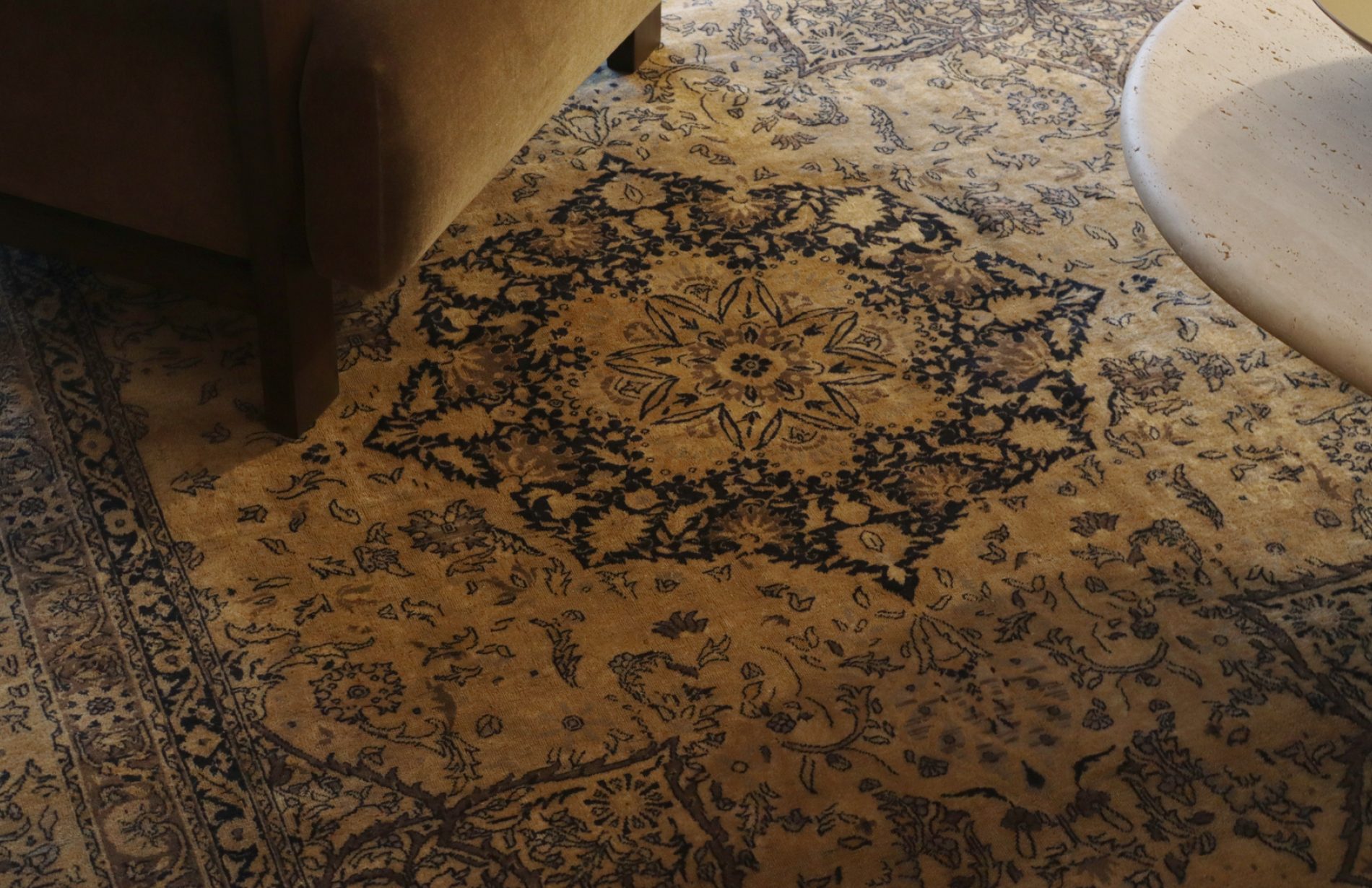 Rug&Kilim x Lawson Fenning Showroom Rug&Kilim x Lawson Fenning Showroom