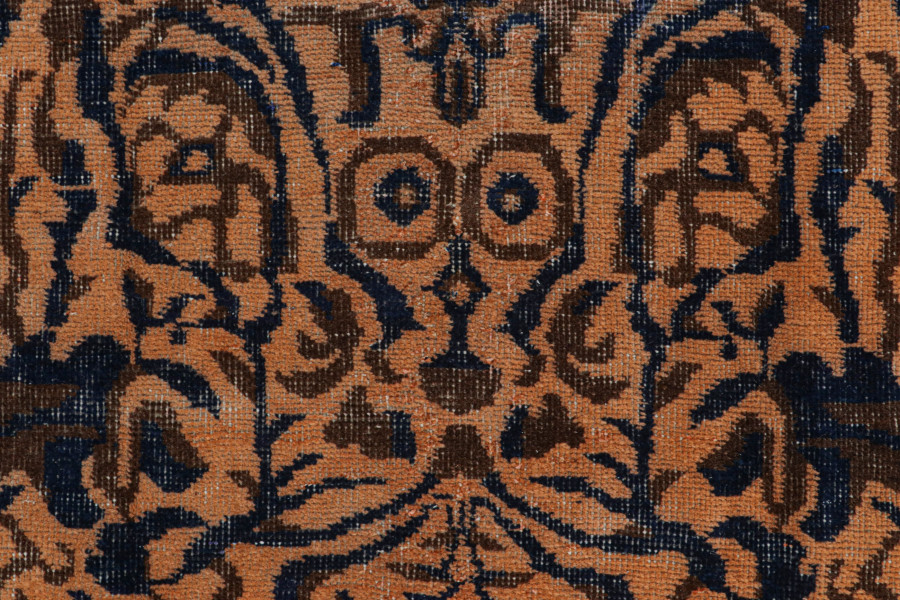 Zeki Müren Rug