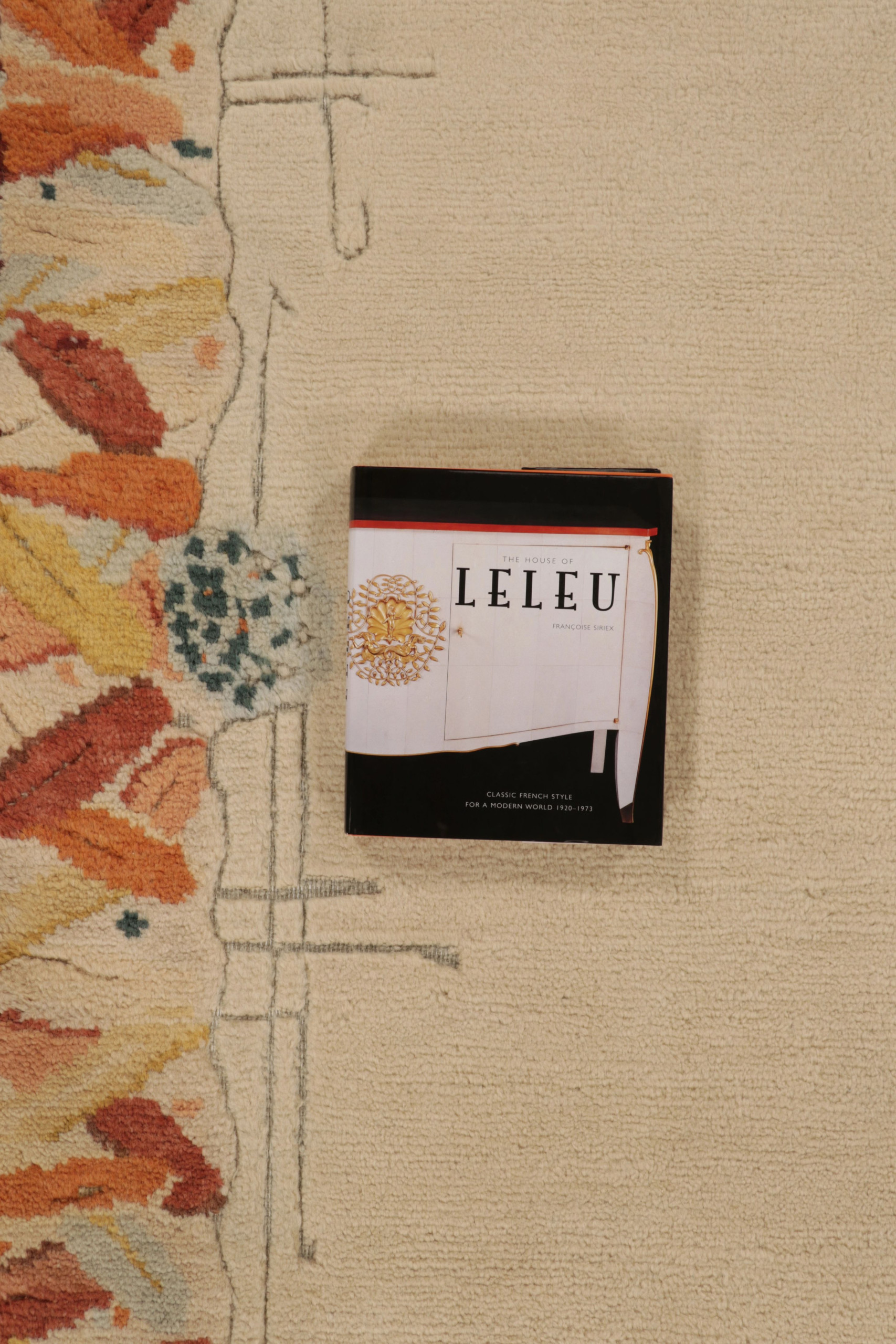 Contemporary Art Deco Floral Rug