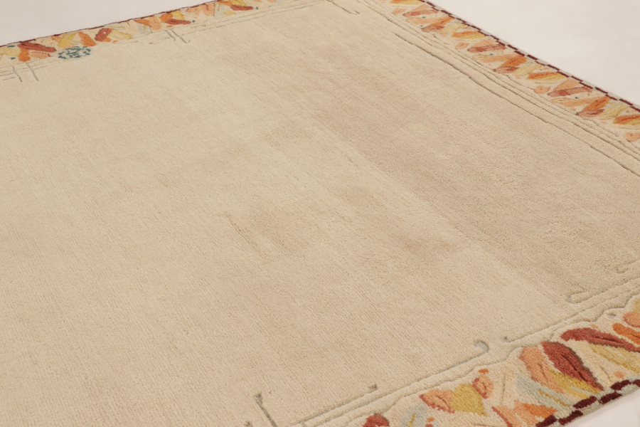 Contemporary Art Deco Floral Rug